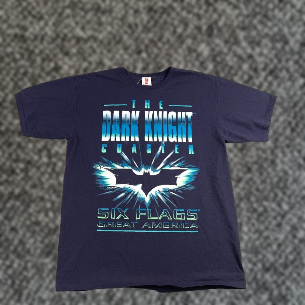 Vintage VINTAGE Six Flags Batman Dark Knight T-Shirt Men Size L Blue Amusement Park 2000s Size US L / EU 52-54 / 3 - 1 Thumbnail
