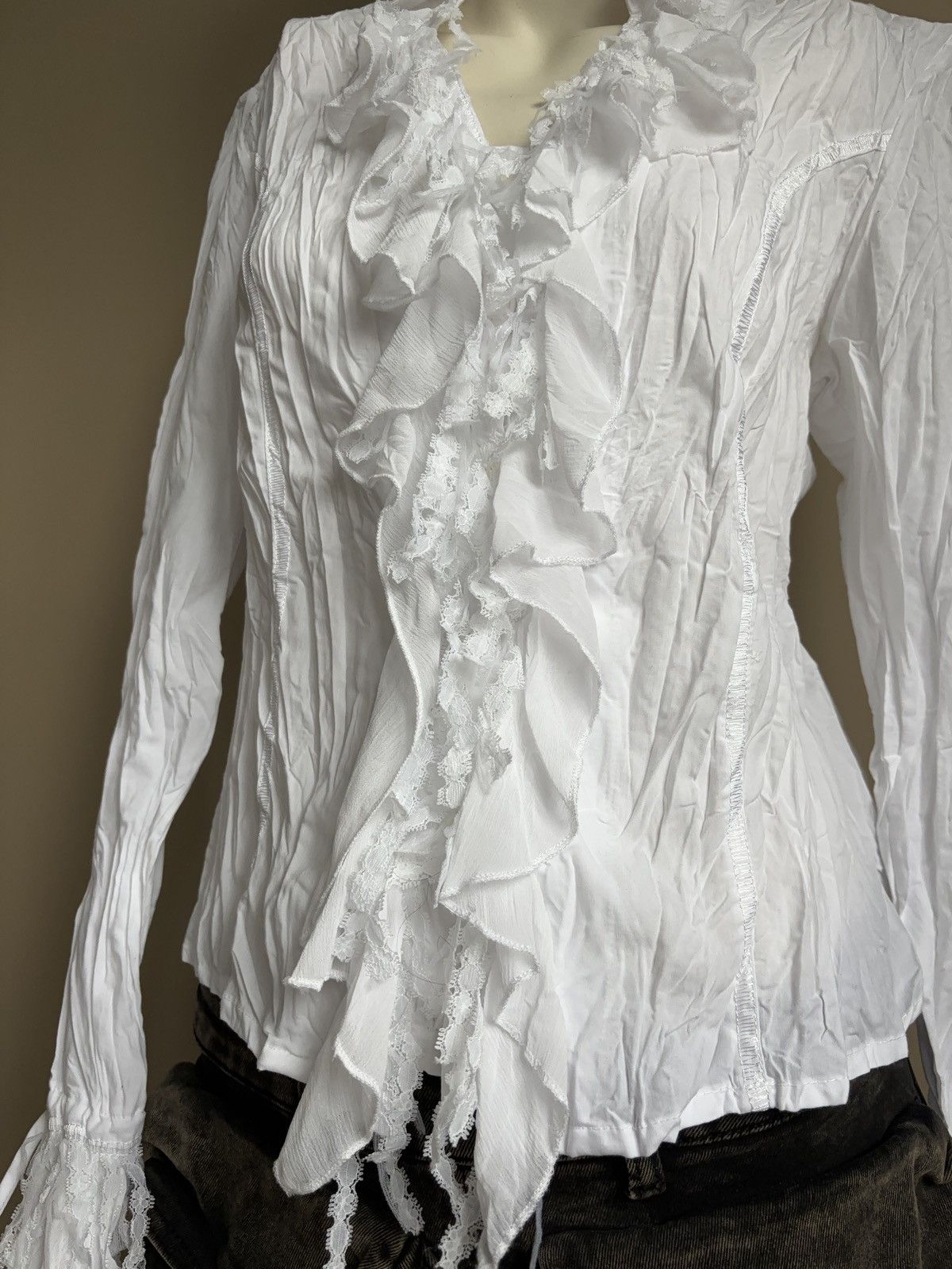 Japanese Brand × Vintage Vintage ruffles blouse shirt Size M / US 6-8 / IT 42-44 - 2 Thumbnail