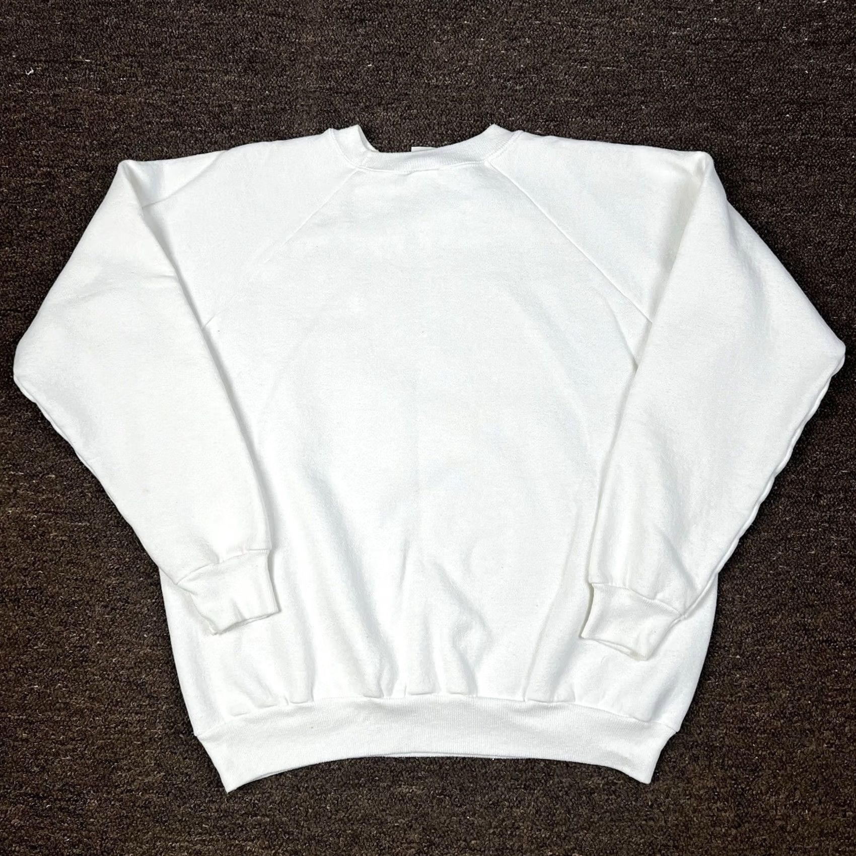 Hanes VINTAGE 90s Halloween Witch Graphic Crewneck Sweatshirt Large Hanes 50/50 White Mens Sweatshirt Size US L / EU 52-54 / 3 - 3 Thumbnail