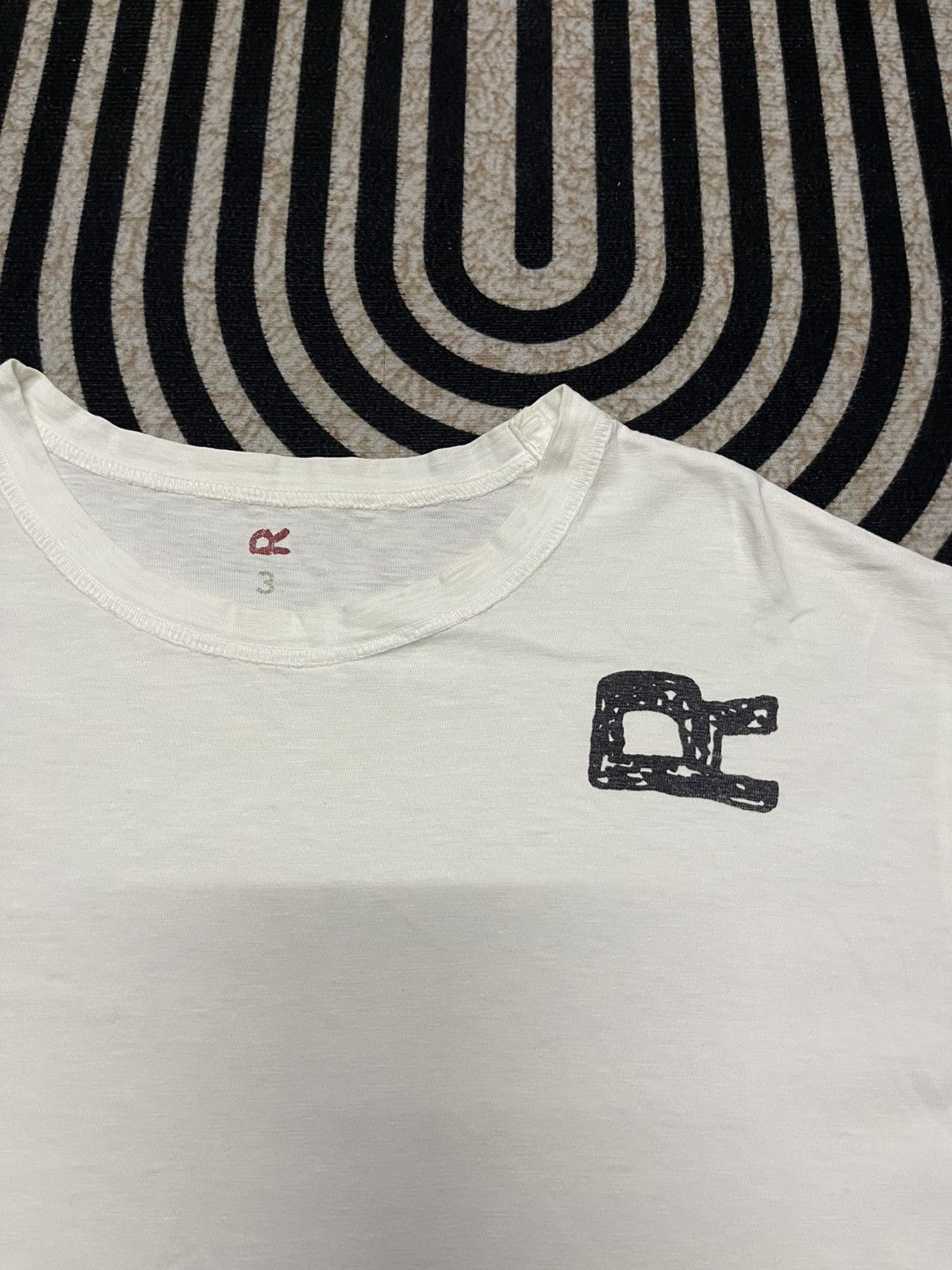 45rpm 90s OG STYLE 45RPM R BIG LOGO RARE TSHIRT Size US L / EU 52-54 / 3 - 6 Thumbnail