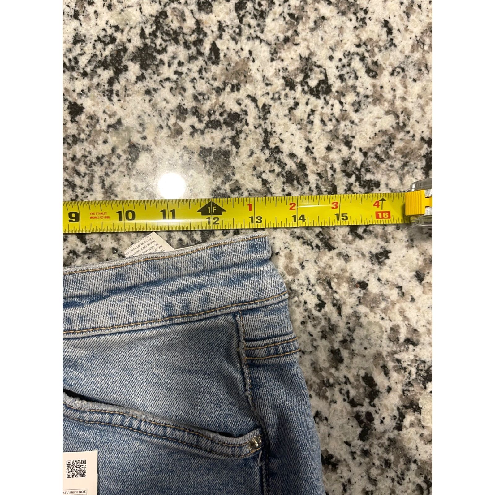 Zara ZARA Shorts Woman Light BLUE HI-RISE DENIM NWT Frayed hem Size 6 Size 28" / US 6 / IT 42 - 5 Thumbnail
