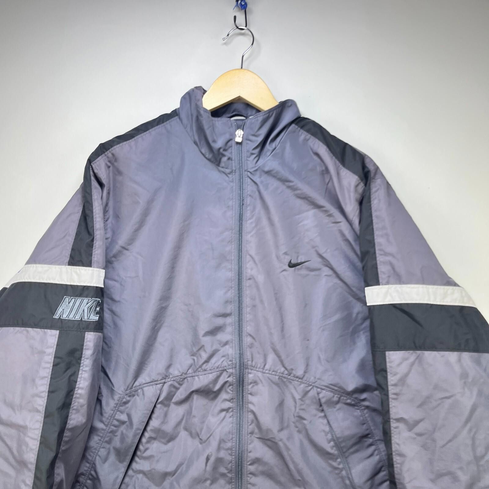 Nike Vintage Nike Windbreaker Track Jacket Swoosh Zip up Large XL Size US L / EU 52-54 / 3 - 2 Thumbnail