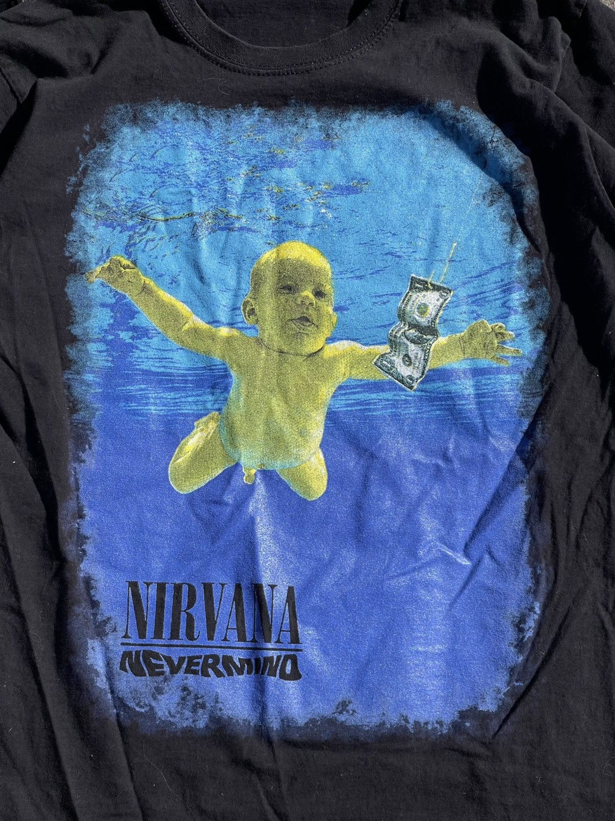 Nirvana Nirvana nevermind album black tee y2k Size US S / EU 44-46 / 1 - 7 Thumbnail