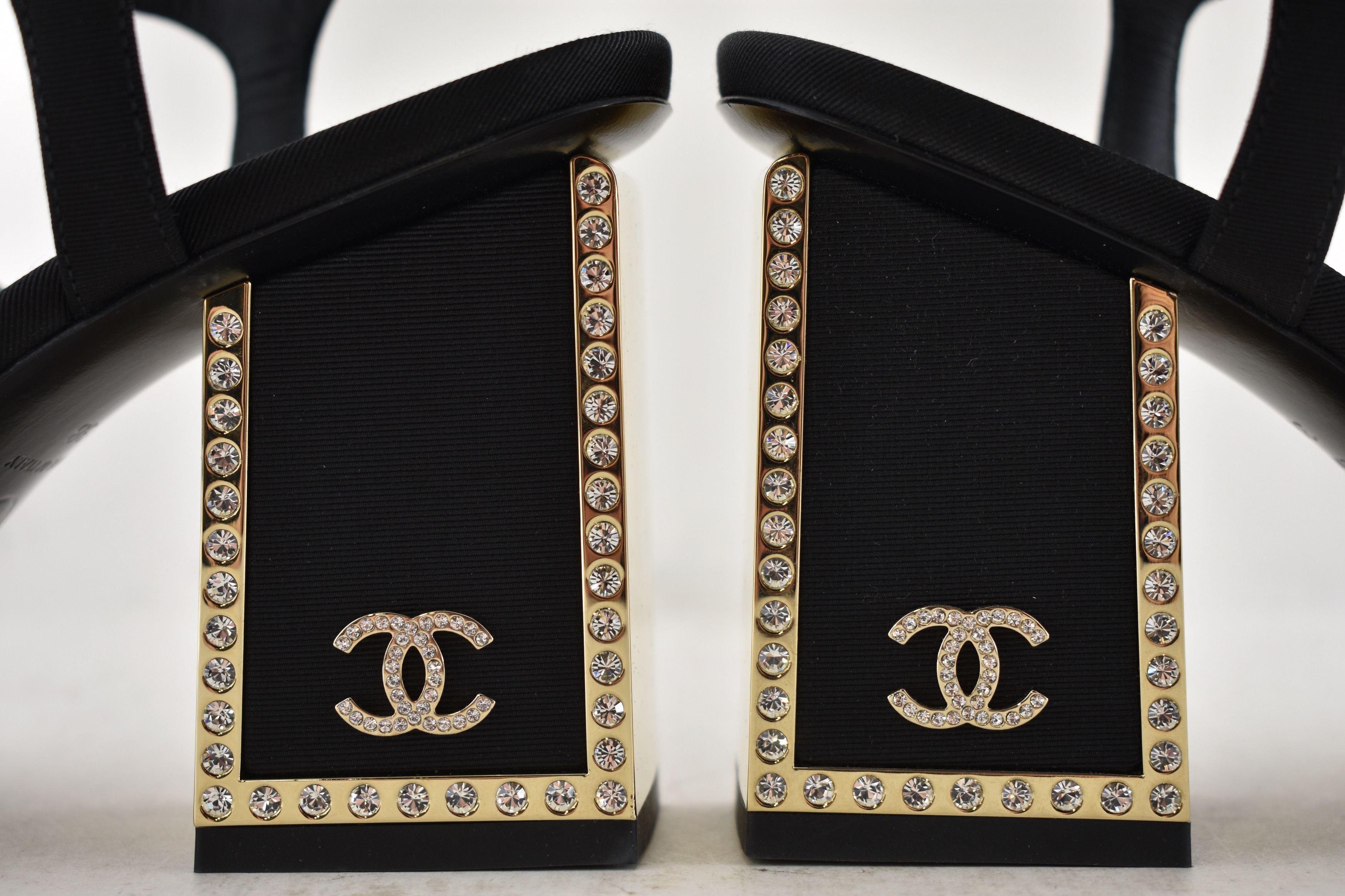 Chanel Chanel 24B Strappy Crystal CC Logo Block Heel Sandal 38 Size US 8 / IT 38 - 17 Thumbnail