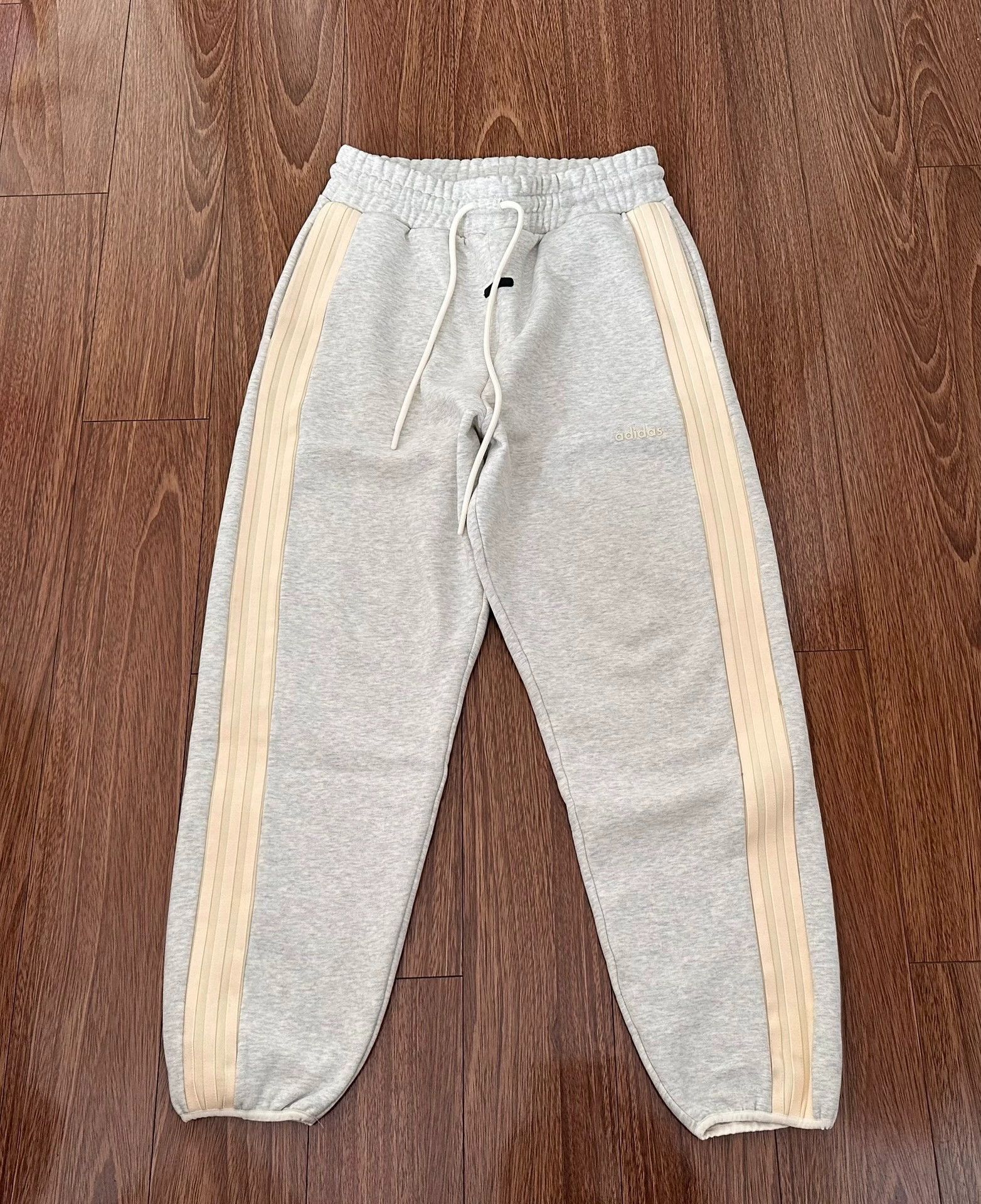 Adidas FOG x adidas SS24 Heavy Fleece Sweatpants Gray/White M Size US 32 / EU 48 - 1 Thumbnail