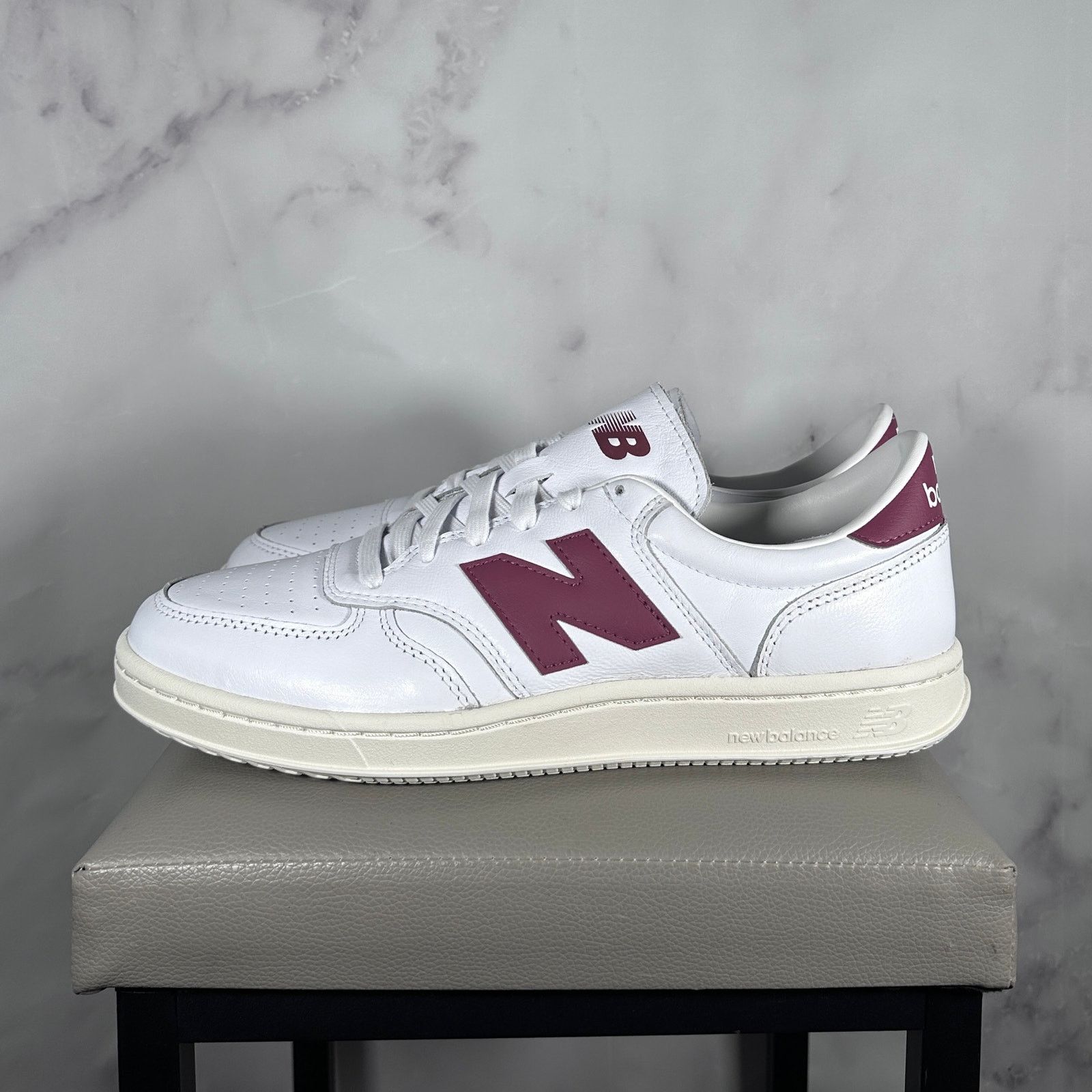 New Balance T500 Court White/Red Size US 11.5 / EU 44-45 - 2 Thumbnail