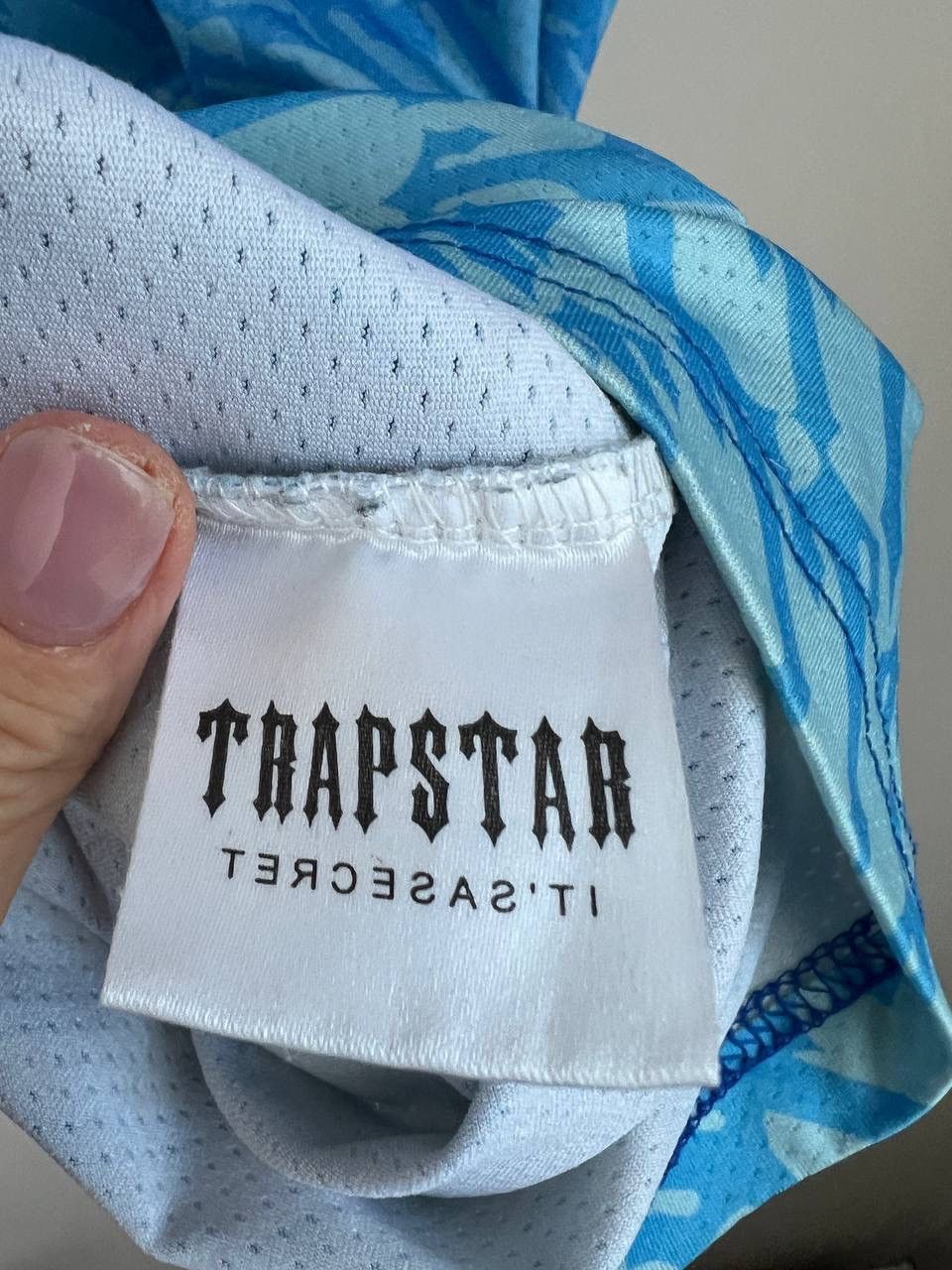 Trapstar London Trapstar Football JERSEY Blue Gradient Size S Size US S / EU 44-46 / 1 - 4 Thumbnail