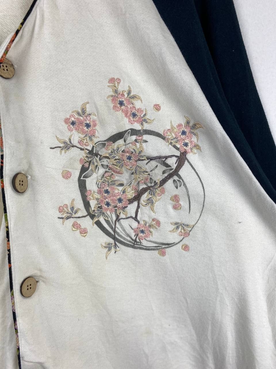 Japanese Brand japanese brand embroided sukajan cotton jacket Size US XXL / EU 58 / 5 - 3 Thumbnail