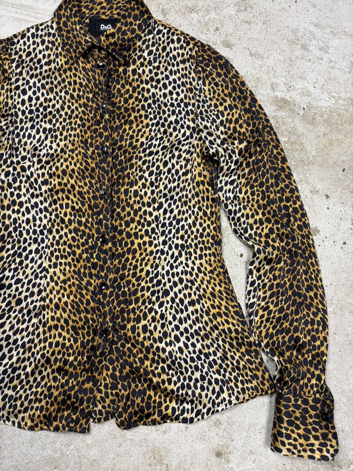 Dolce & Gabbana 2000s Dolce & Gabbana Silk Leopard Print Shirt Button Up Size S / US 4 / IT 40 - 6 Thumbnail