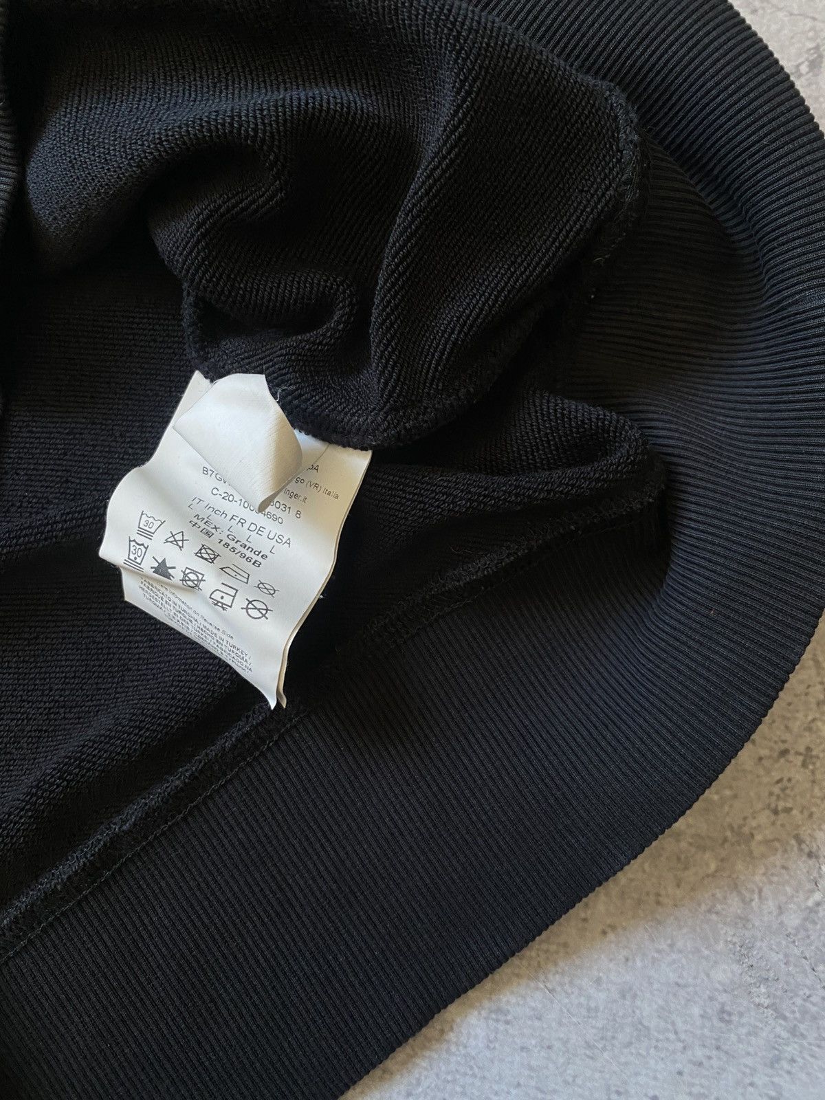 Versace Jeans Couture Versace Jeans Couture Hoodie Black Size L Y2K Luxury Italy Size US L / EU 52-54 / 3 - 12 Thumbnail