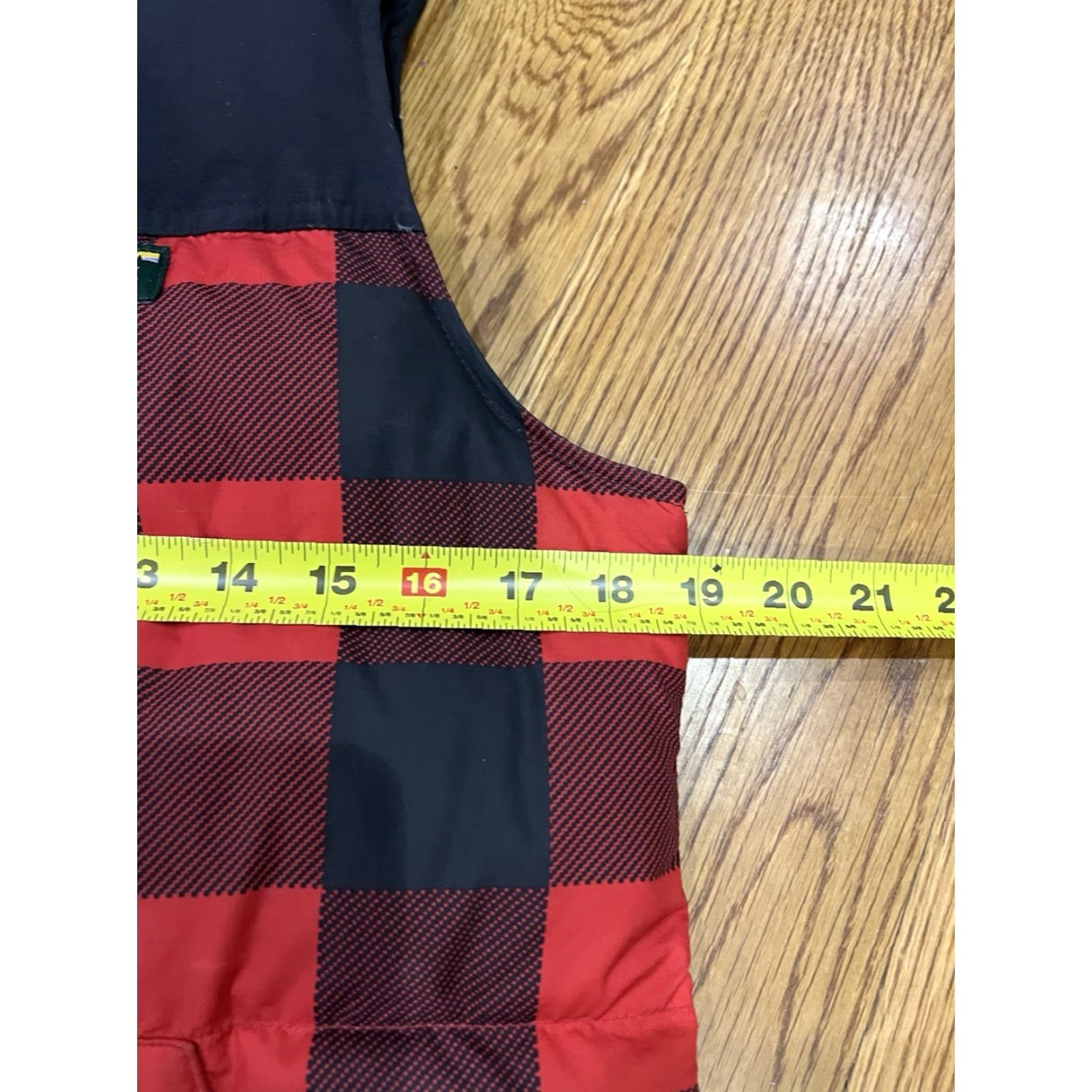 Vintage L.L. Bean Mountain Classic Down Vest Women’s Size XS Red Buffalo Plaid Size XS / US 0-2 / IT 36-38 - 7 Thumbnail