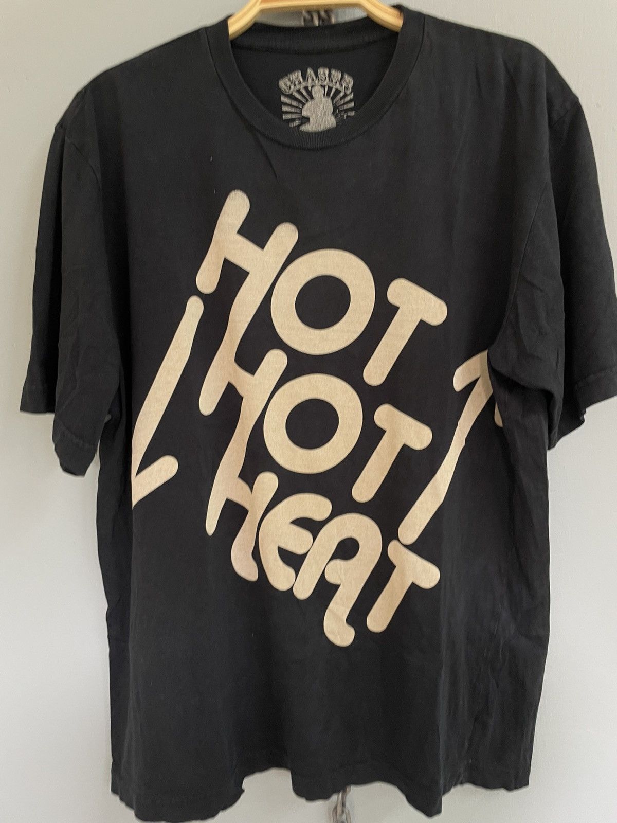 Band Tees Vintage y2k Hot Hot Heat rock band 2007 tour t shirt Size US L / EU 52-54 / 3 - 3 Thumbnail