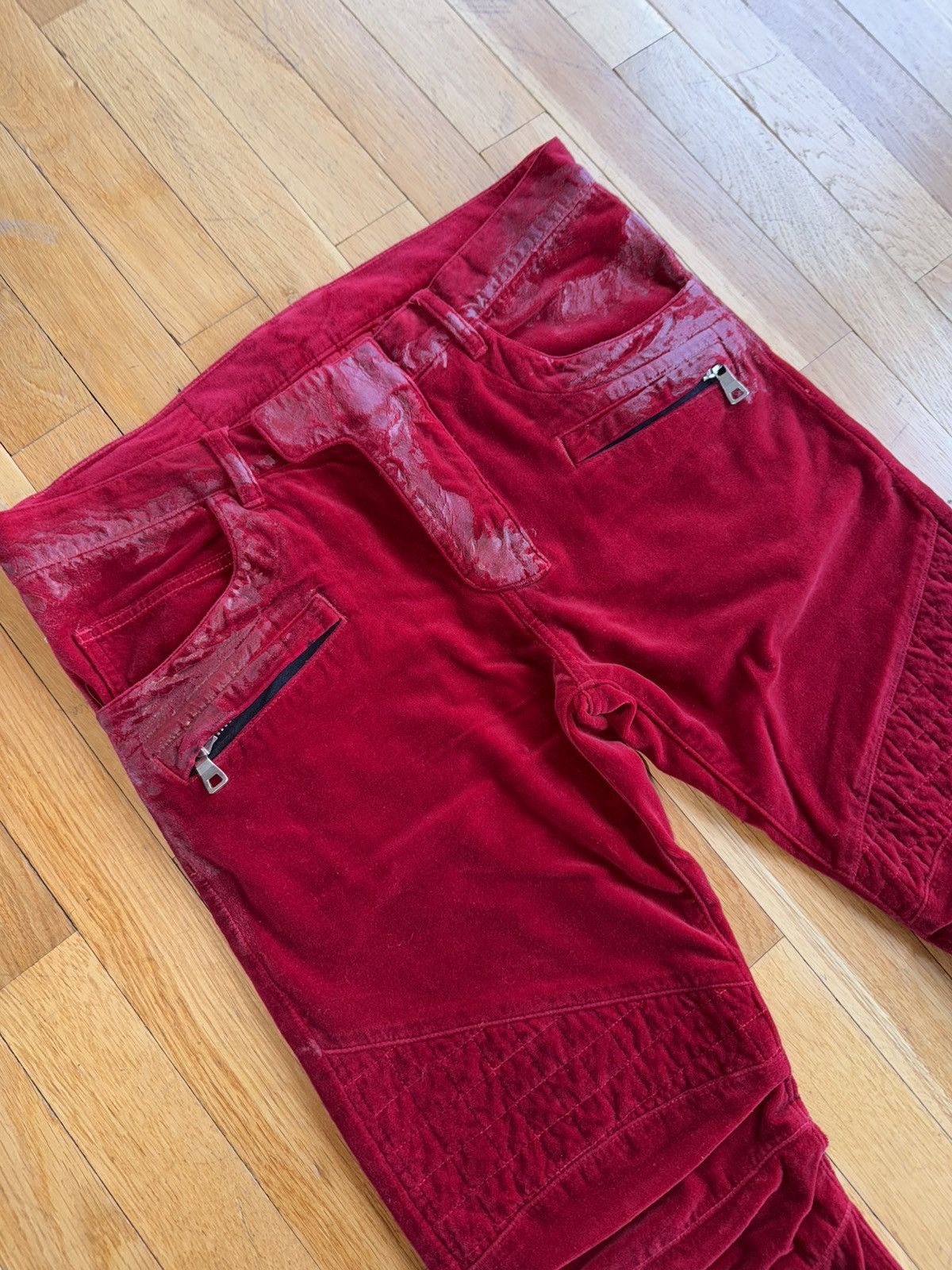 Balmain Balmain AW12 Decarnin Red Gridded Waxed Velours Biker Jeans Size US 30 / EU 46 - 2 Thumbnail