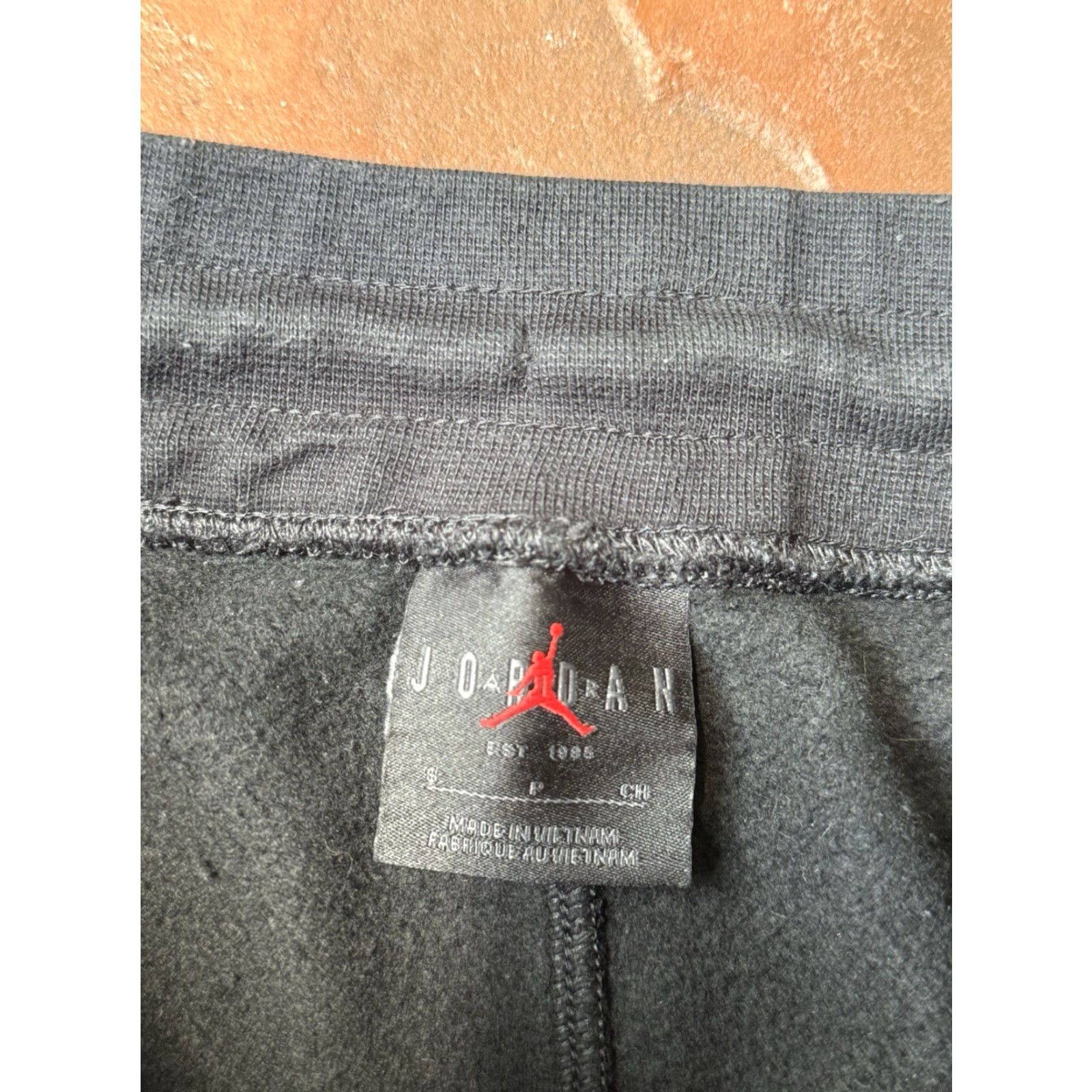 Jordan Brand Nike Jordan Flight Jogger Sweatpants Men’s Small Black Size US 29 - 2 Thumbnail