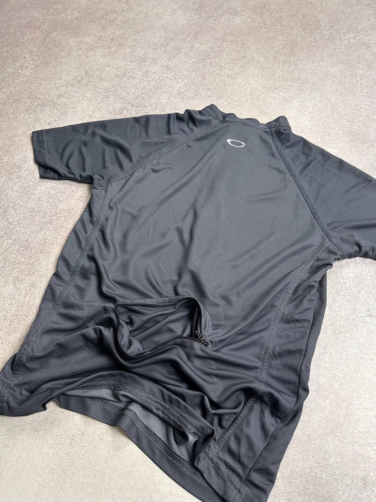 Oakley Vintage Oakley Software Cycling Jerseey M Size US M / EU 48-50 / 2 - 3 Thumbnail