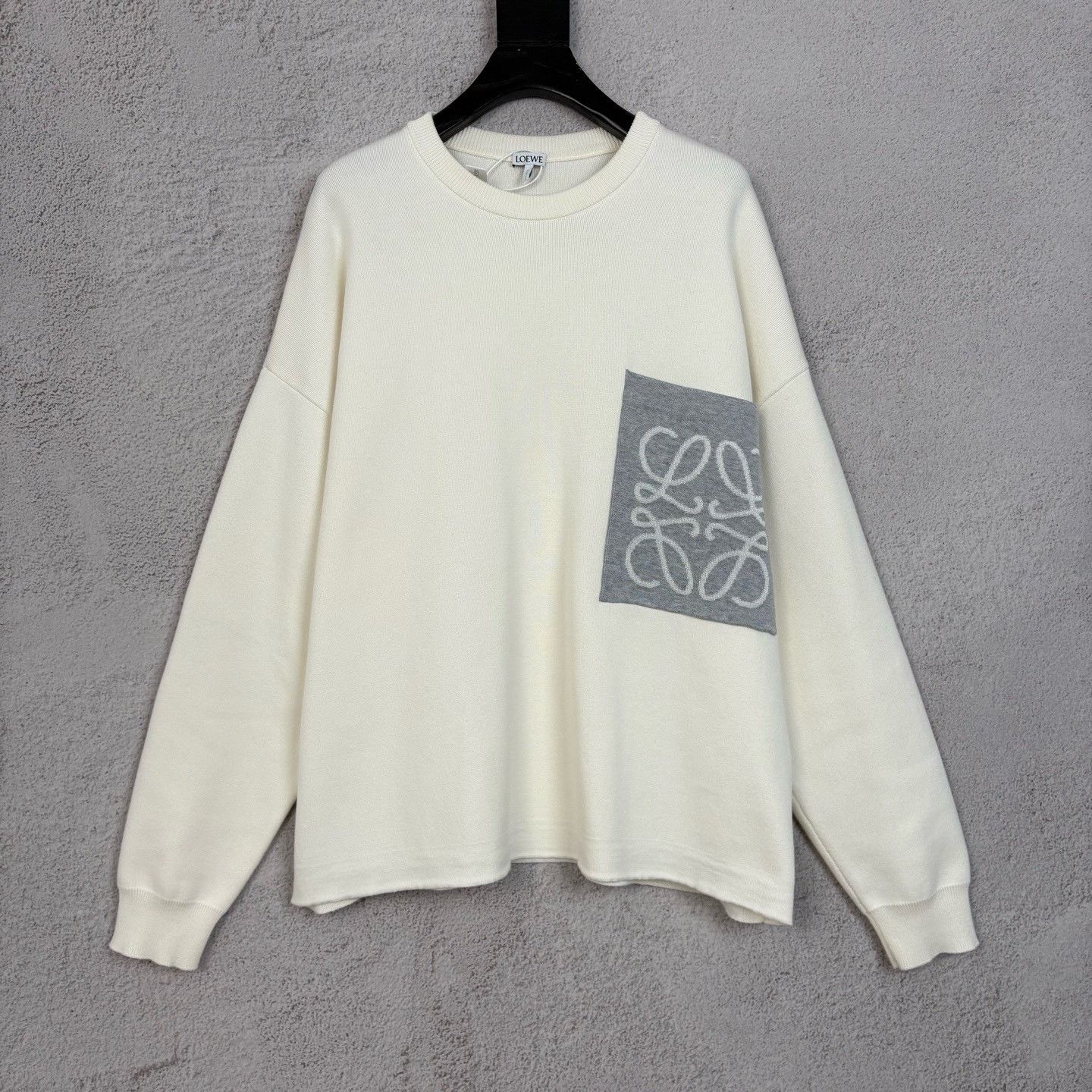 Loewe LOEWE SS26 Anagram Pocket Loose Knit Sweater Size US M / EU 48-50 / 2 - 1 Thumbnail