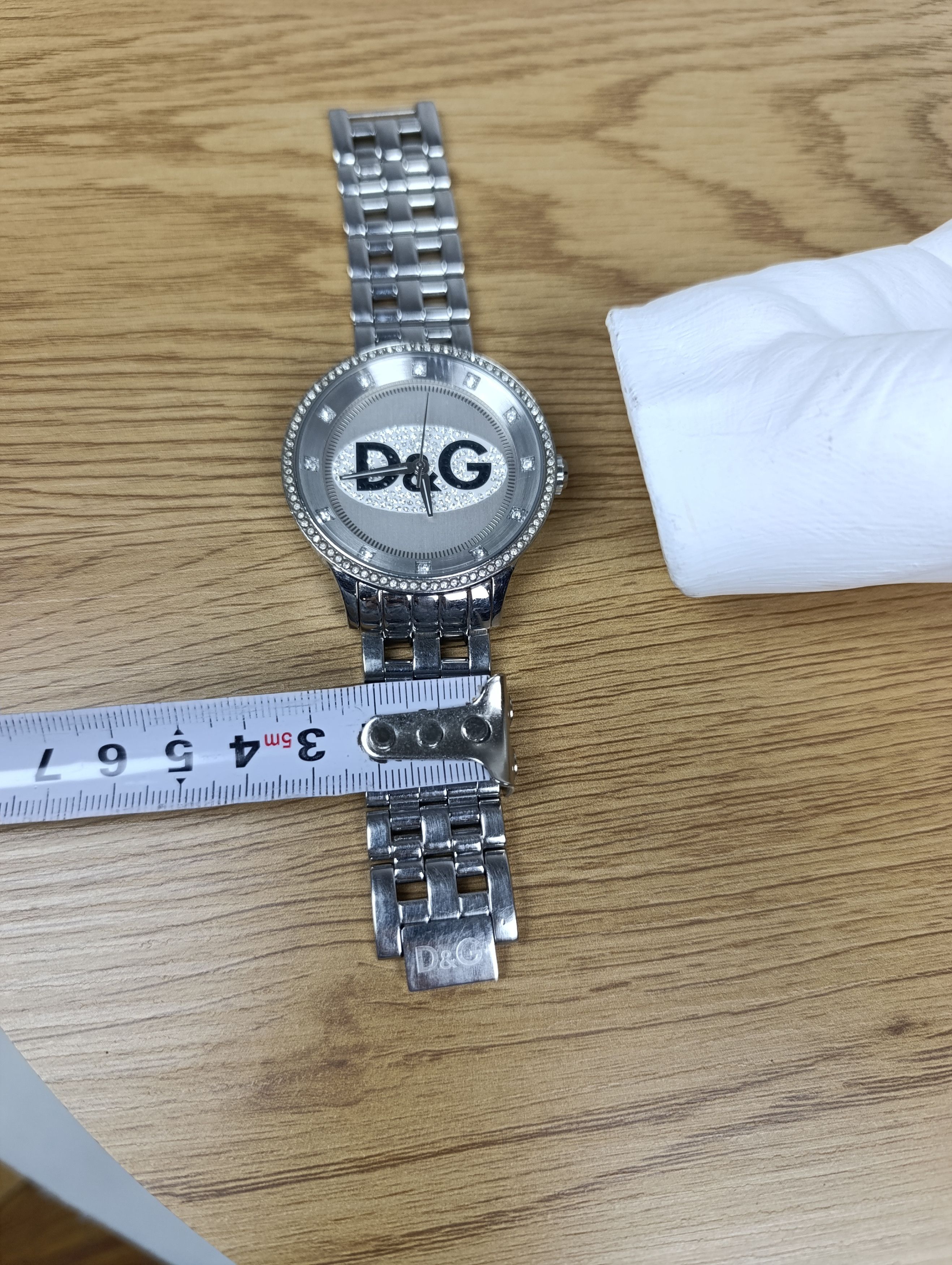 Dolce & Gabbana DOLCE & GABBANA DW0131 LOGO UNISEX CRYSTAL WATCH Size ONE SIZE - 17 Thumbnail