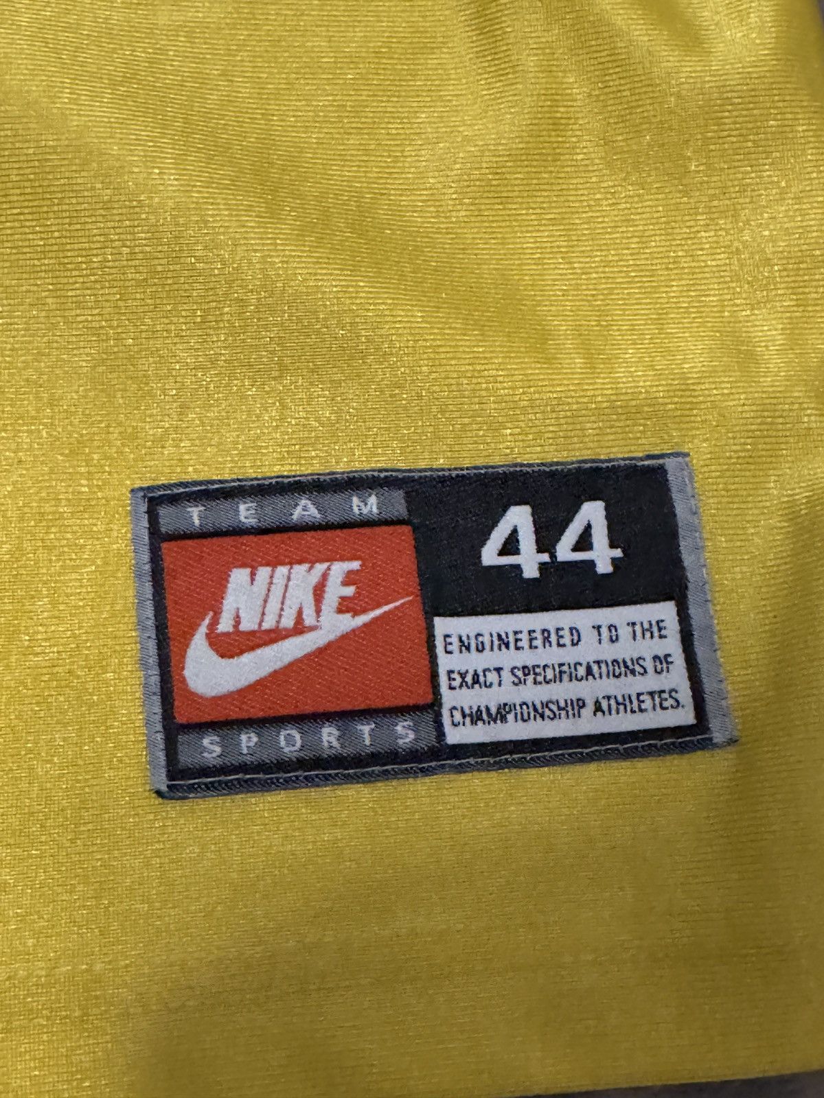 Nike Michigan Wolverines Chris Webber 91-93 College Nike Jersey Size US L / EU 52-54 / 3 - 15 Thumbnail