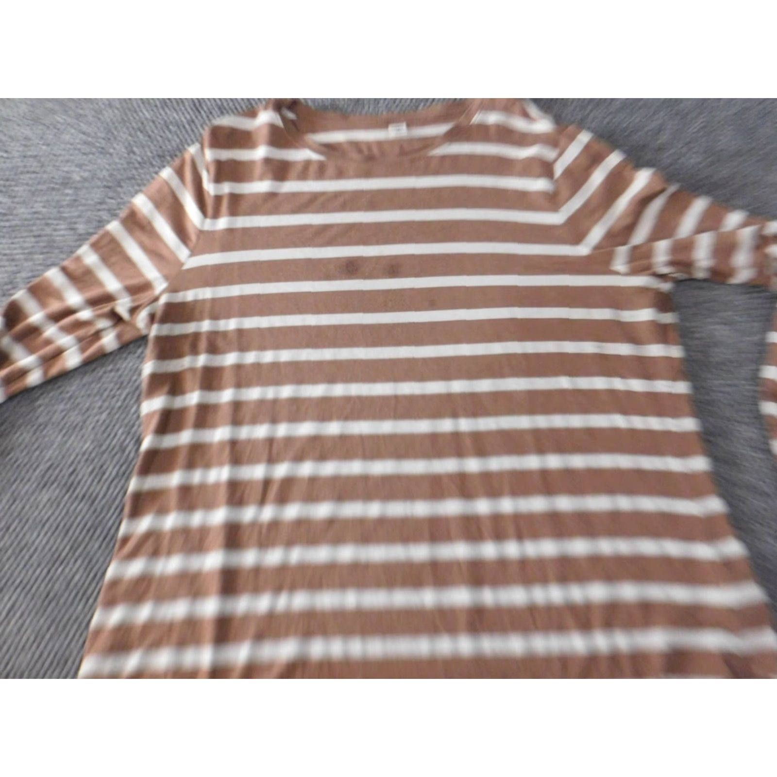 Old Navy Old Navy Blouse Womens XL Brown Luxe Striped Knit Rayon Round Neck Pullover Casual Long Sleeve Button Size XL / US 12-14 / IT 48-50 - 3 Thumbnail