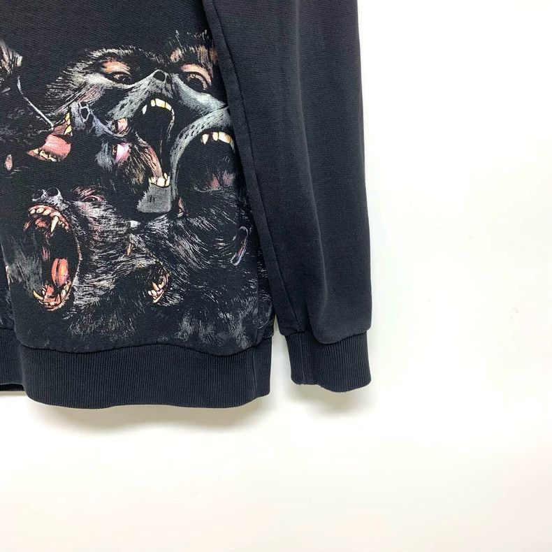 Givenchy Givenchy Monkeys Sweatshirt, S Size, Size US S / EU 44-46 / 1 - 8 Thumbnail