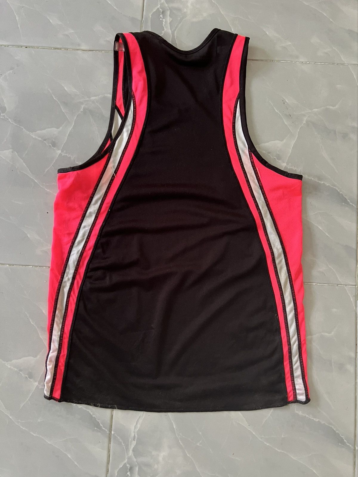 Mizuno Togo Running Size US L / EU 52-54 / 3 - 3 Thumbnail