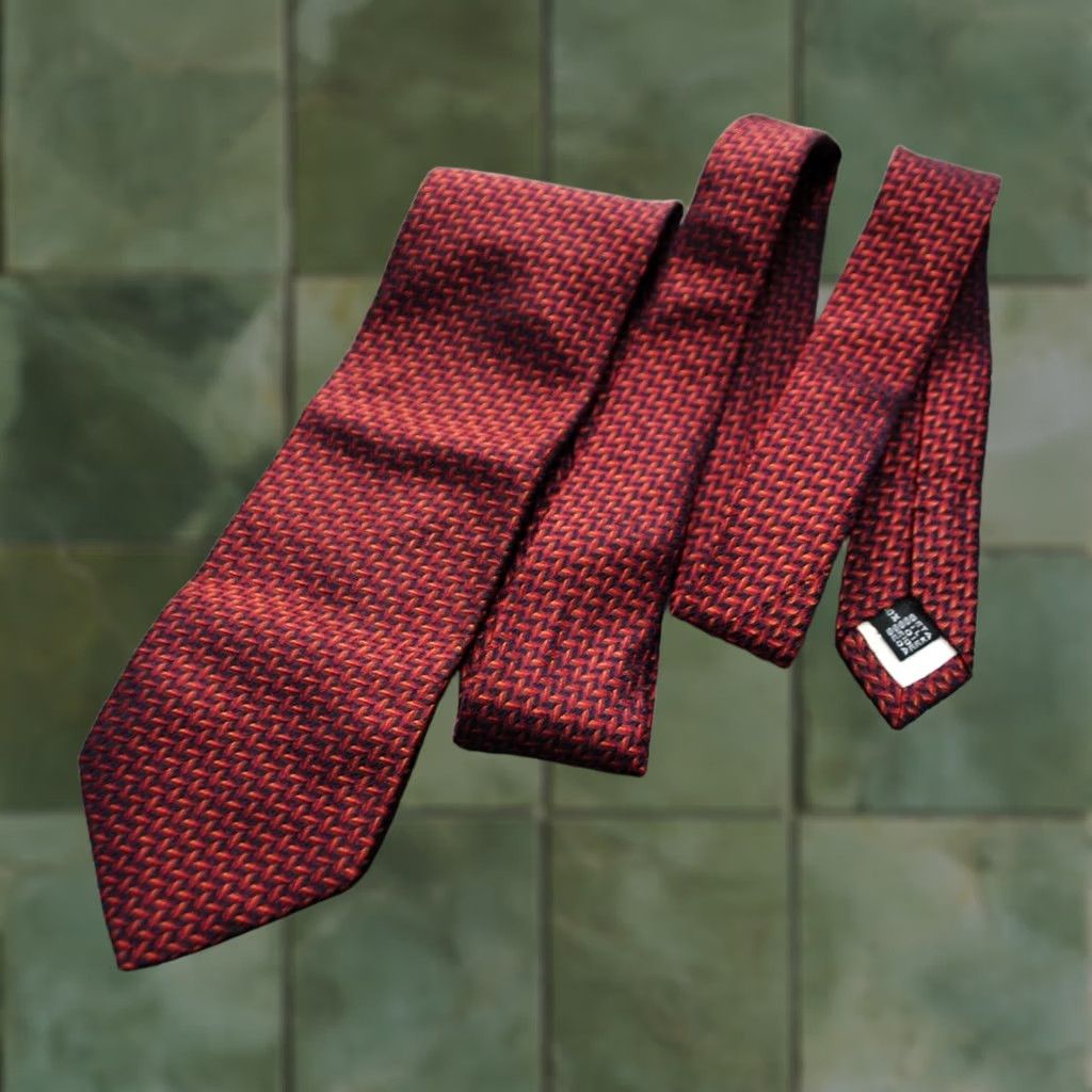 ELLIATT BRUNO PIATTELLI MEN'S 100% SILK NECKTIE GEOMETRIC COPPER COLOR DESIGNER COPPER OR BROWN? COLOR: Brown Size ONE SIZE - 1 Thumbnail