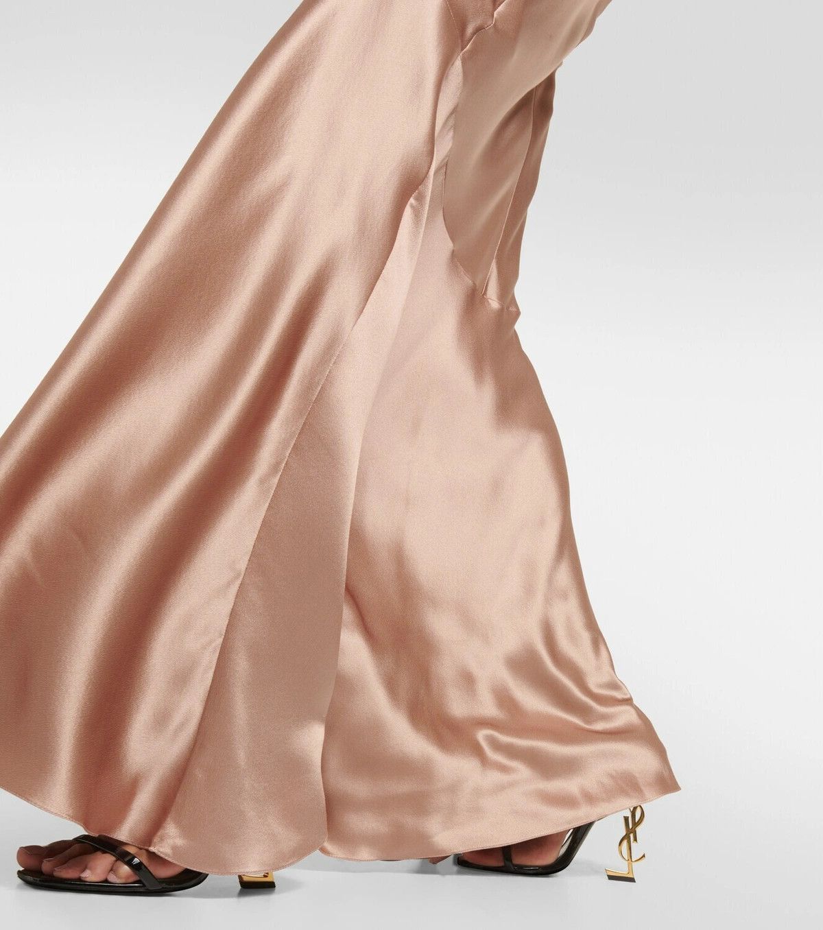 Saint Laurent Paris o1s1wg110625 751143 Long Cowl-Neck Dress in Satin Crepe Size M / US 6-8 / IT 42-44 - 5 Thumbnail
