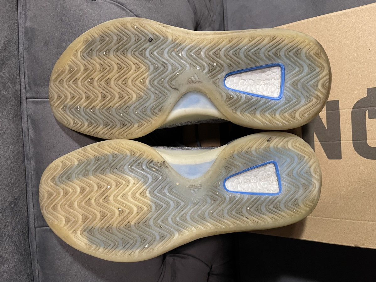 Yeezy QNTM BSKTBL Size US 10 / EU 43 - 9 Thumbnail