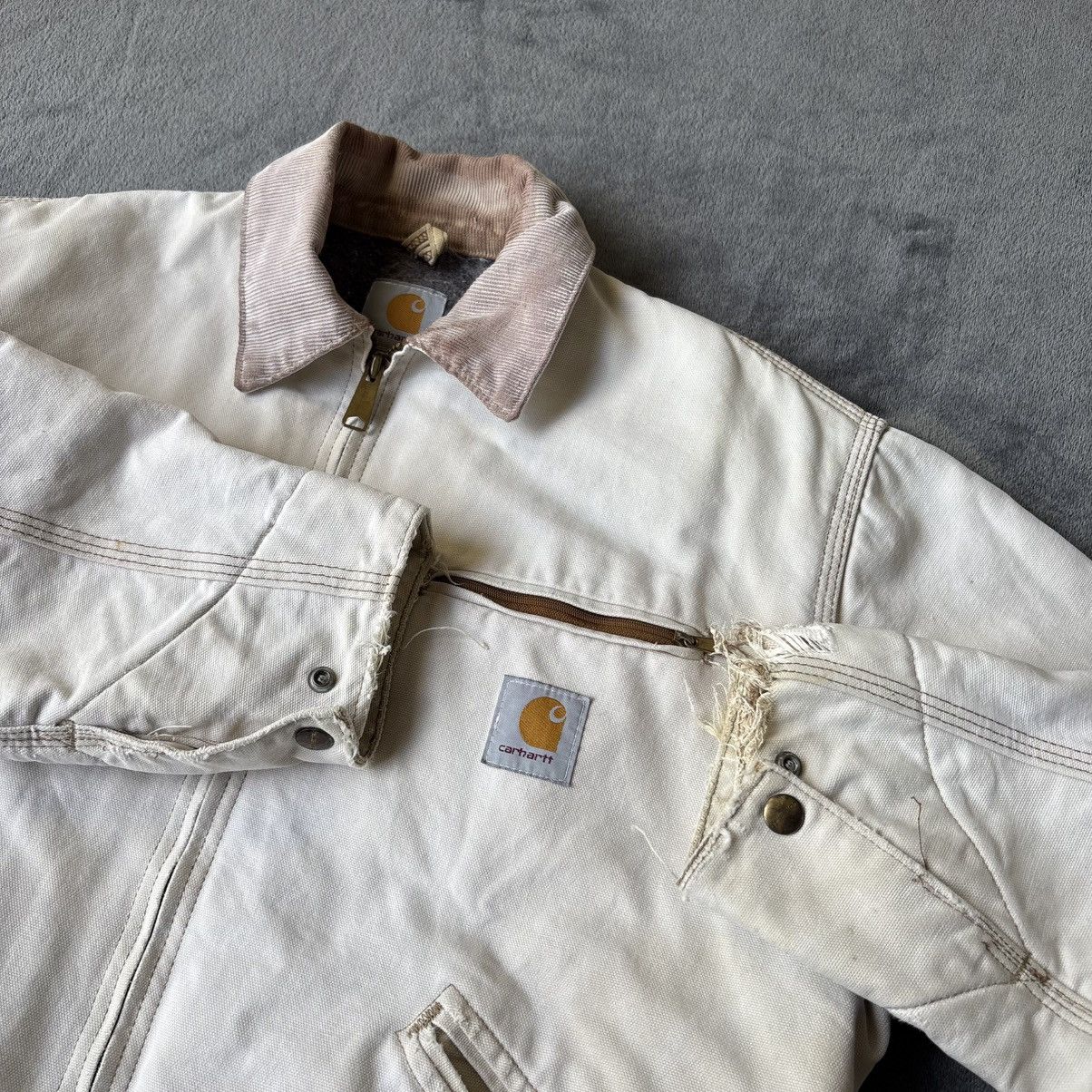 Carhartt VERY RARE WHITE CARHARTT DETROIT JACKET Size US M / EU 48-50 / 2 - 4 Thumbnail