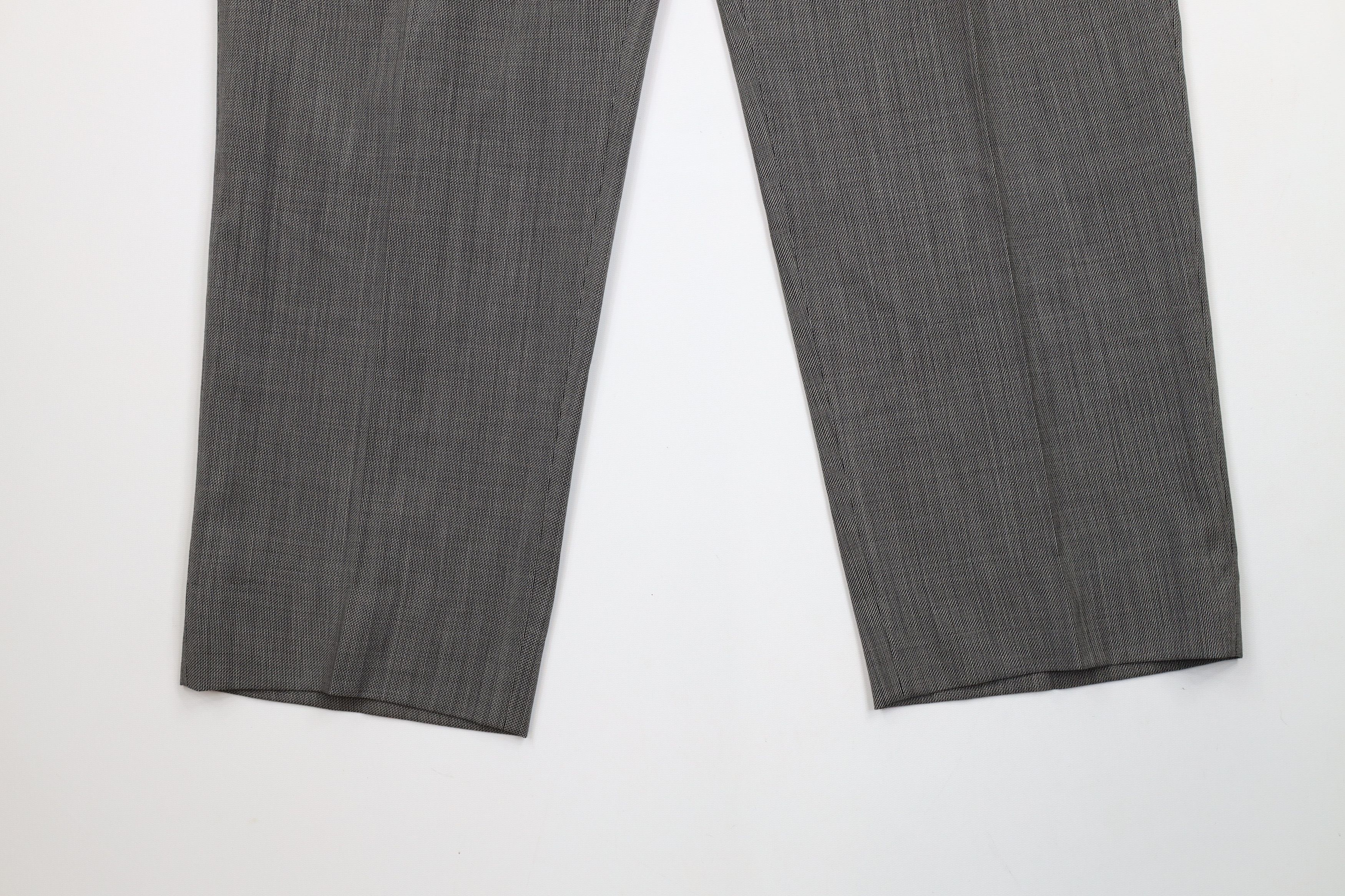 Vintage Vintage 90s Streetwear Pleated Wide Leg Chino Pants Gray Size US 36 / EU 52 - 4 Thumbnail