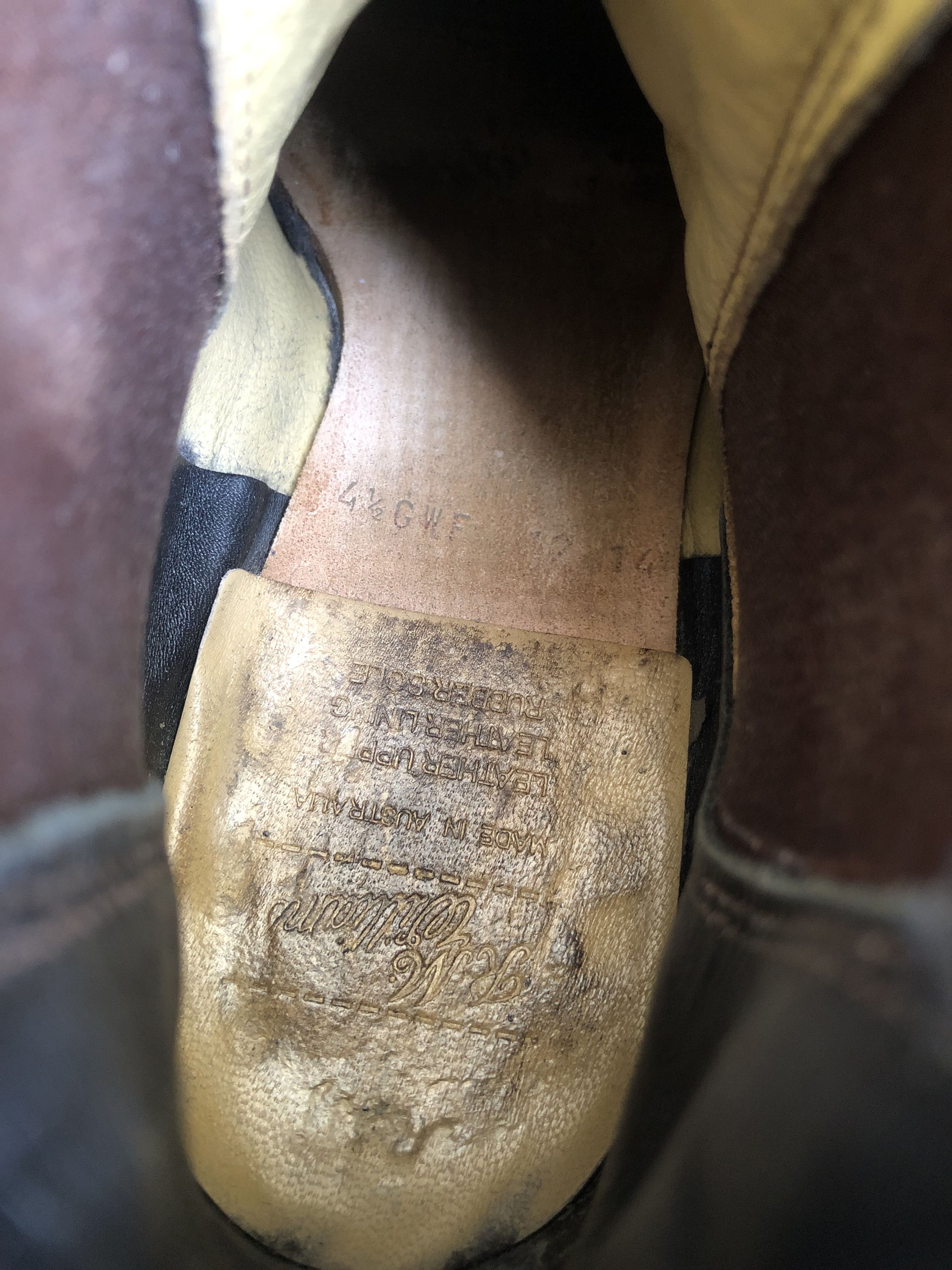 R.M. Williams R.M William’s Black Leather Women’s Chelsea Boot Size 4.5 G Size US 7 / IT 37 - 10 Thumbnail
