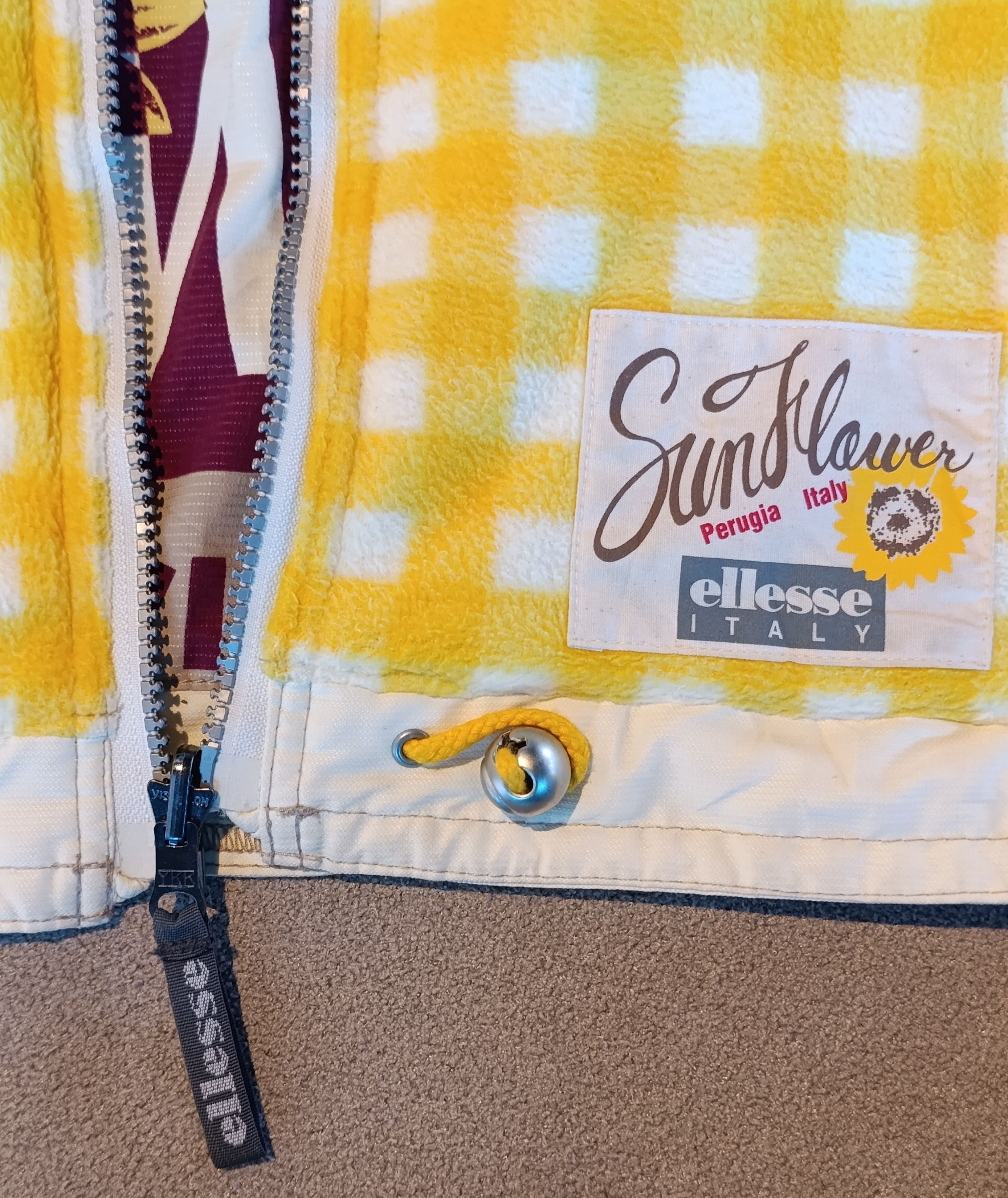 Ellesse Authentic Vintage Ellesse "Sunflower" Reversible Jacket Size US L / EU 52-54 / 3 - 8 Thumbnail