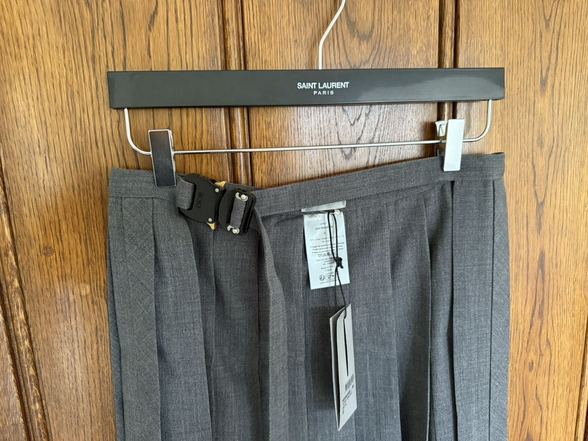Dior $3.9k FW23 Dior buckle belt kilt skirt Kim Jones grey grail Size ONE SIZE - 14 Thumbnail