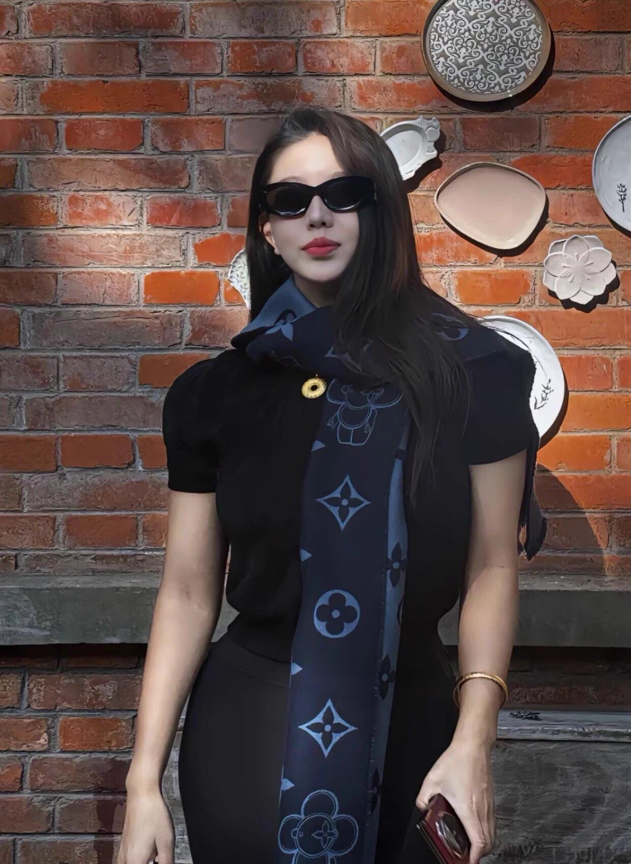 Louis Vuitton LV Vivienne blue allover wool scarf new with box Size ONE SIZE - 2 Thumbnail
