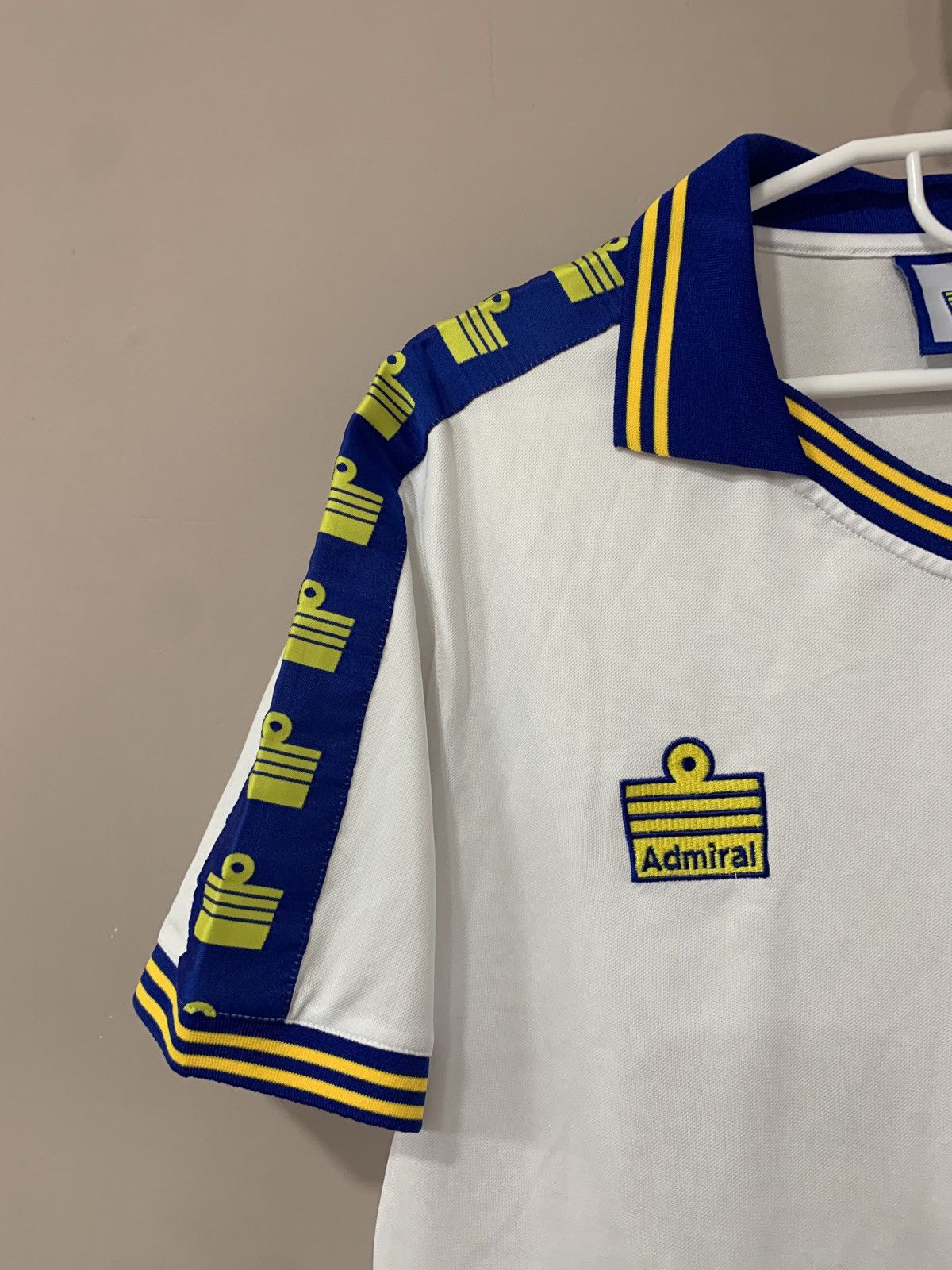 Vintage Leeds United Home Football Shirt Admiral Retro Soccer Jersey Size US L / EU 52-54 / 3 - 4 Thumbnail