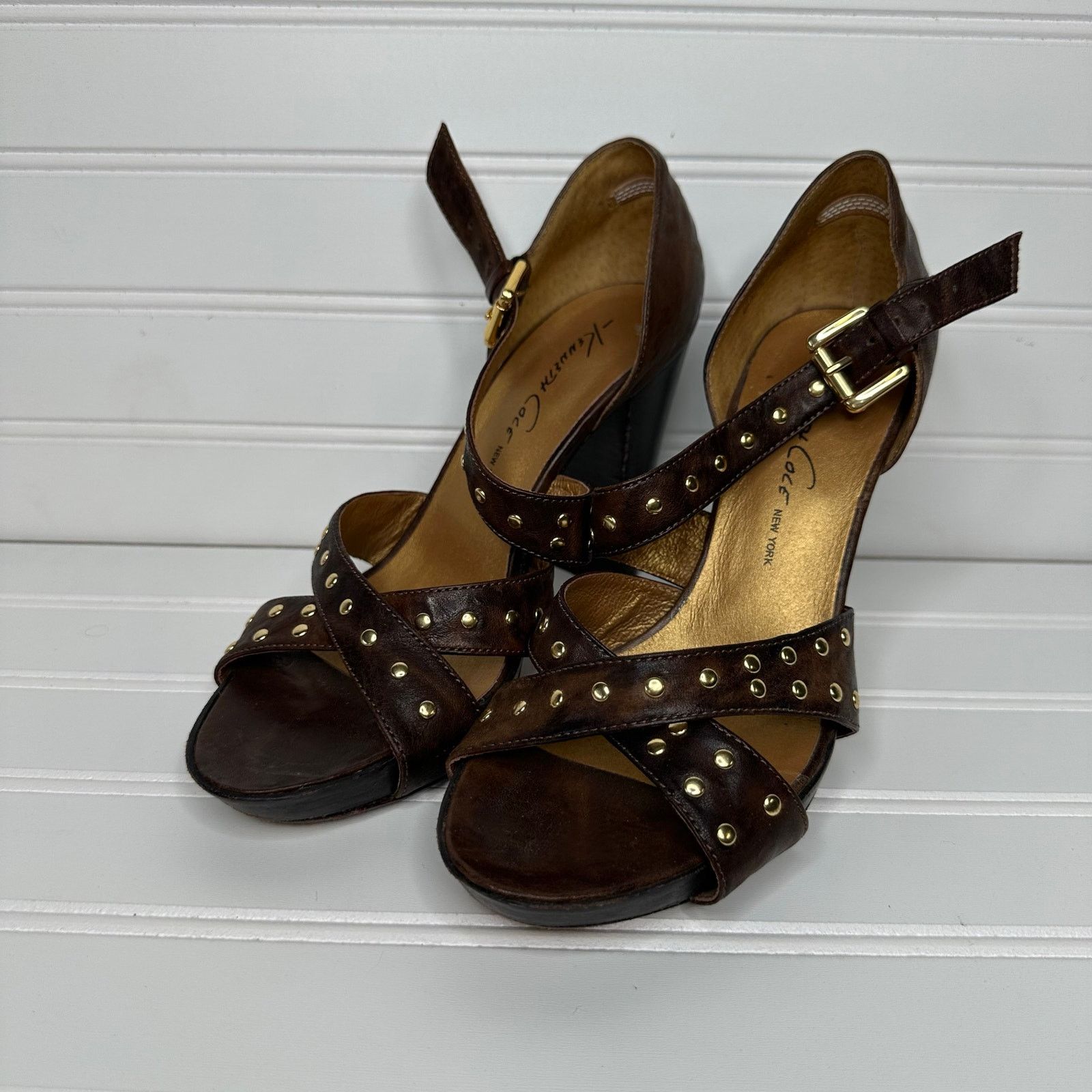 Kenneth Cole Kenneth Cole NY genuine leather brown strappy heels studded Size US 7 / IT 37 - 1 Thumbnail