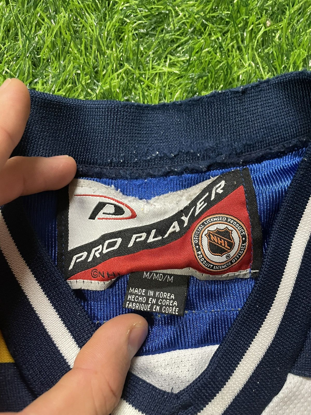 NHL × Pro Player × Vintage Vintage Pro Player NHL St Louis Blues Jersey Size Medium Size US M / EU 48-50 / 2 - 4 Thumbnail