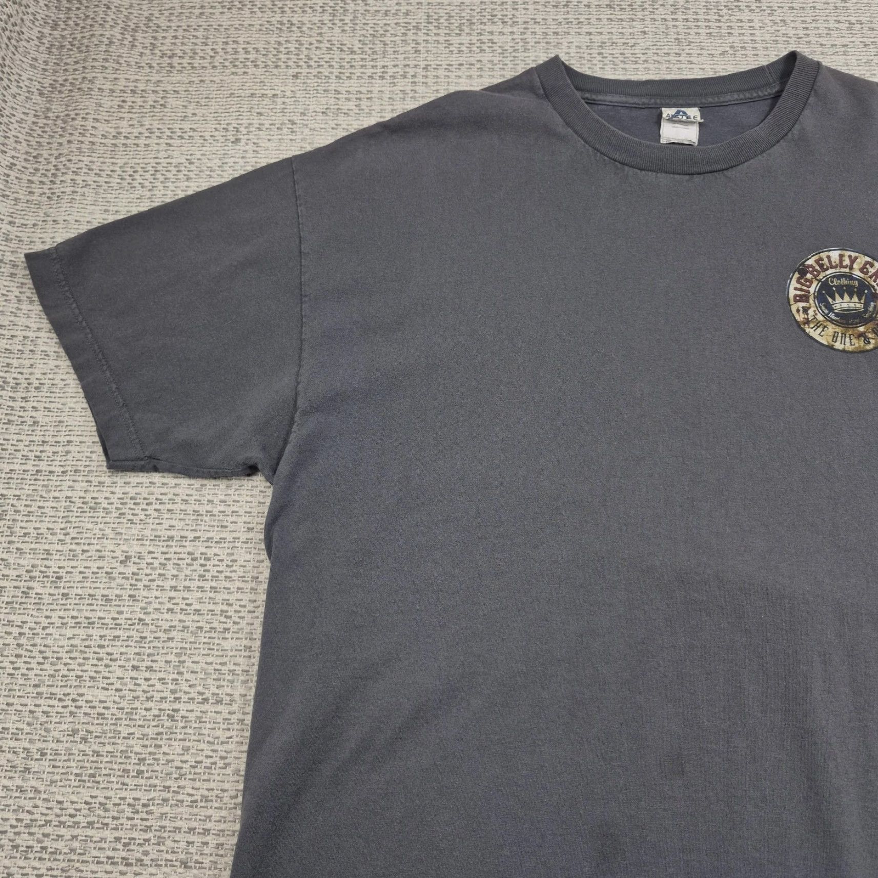 Vintage VINTAGE Alstyle Big Belly Crew Clothing Shirt Mens 2XL Graphic Tee Gray Crown Back Print Size US XXL / EU 58 / 5 - 5 Thumbnail