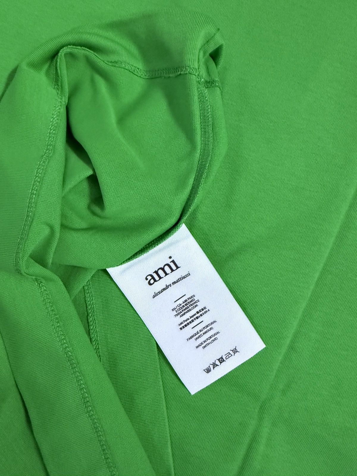 AMI Ami Paris Tonal Heart T-Shirt NEW Size US M / EU 48-50 / 2 - 6 Thumbnail