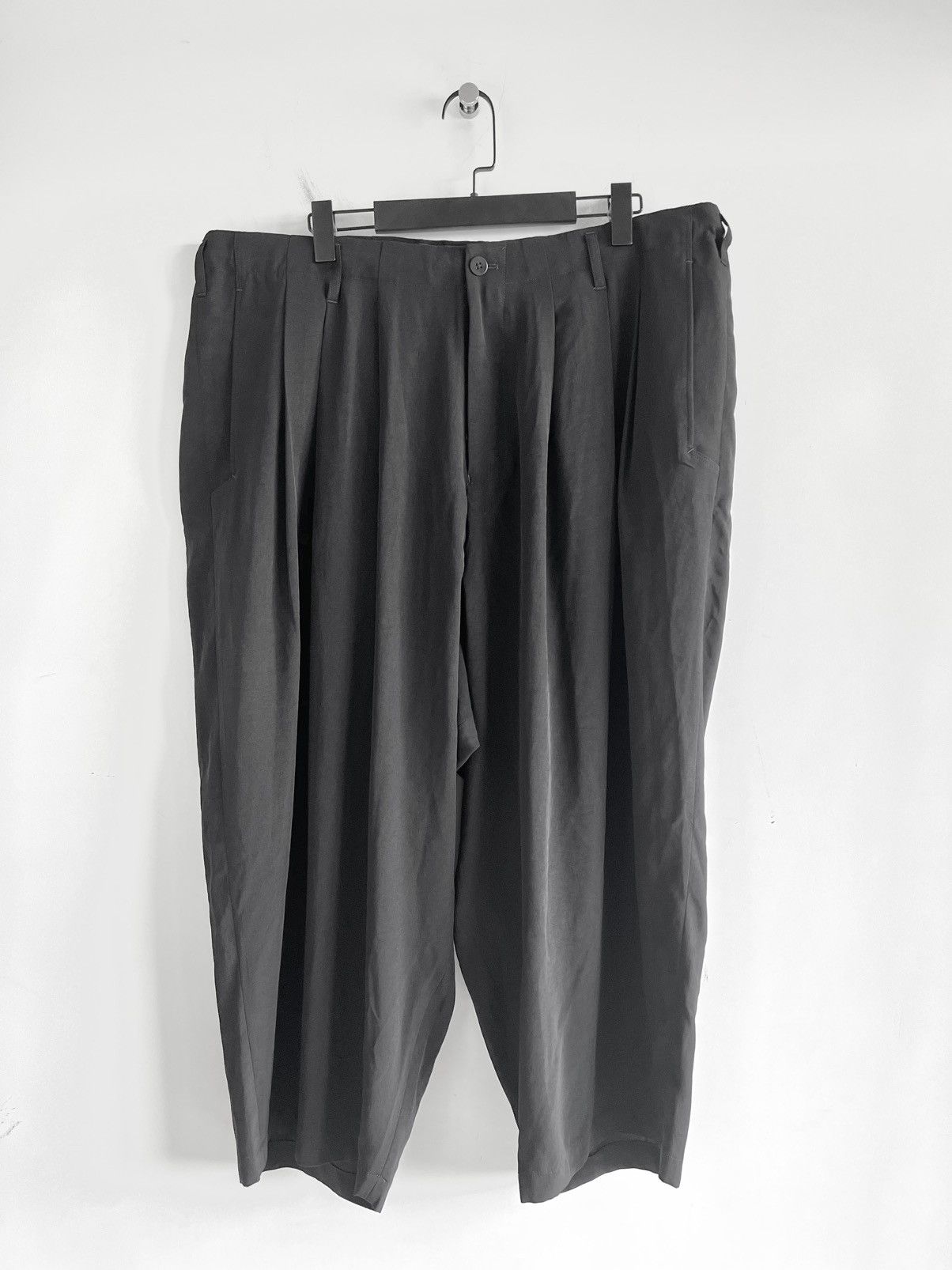 Yohji Yamamoto Yohji Yamamoto Pour Homme - Ta/TUXEDO 12 Tuck Sarouel Pants Size US 30 / EU 46 - 1 Thumbnail