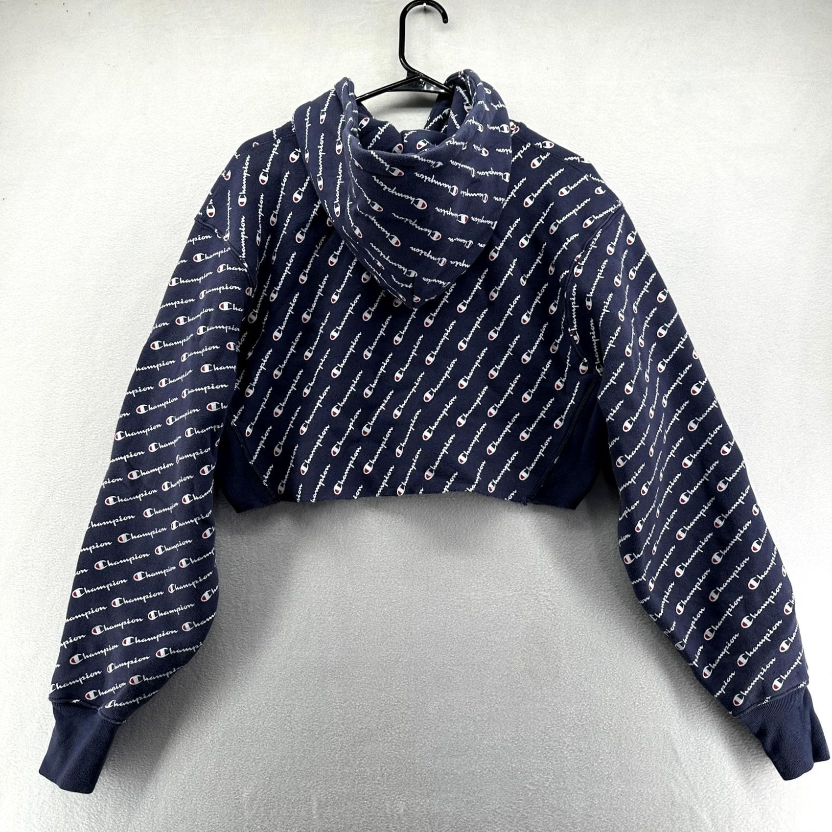 Champion Champion Hoodie Womens M Blue All Over Logo Print Cropped Fleece Pullover Size M / US 6-8 / IT 42-44 - 5 Thumbnail