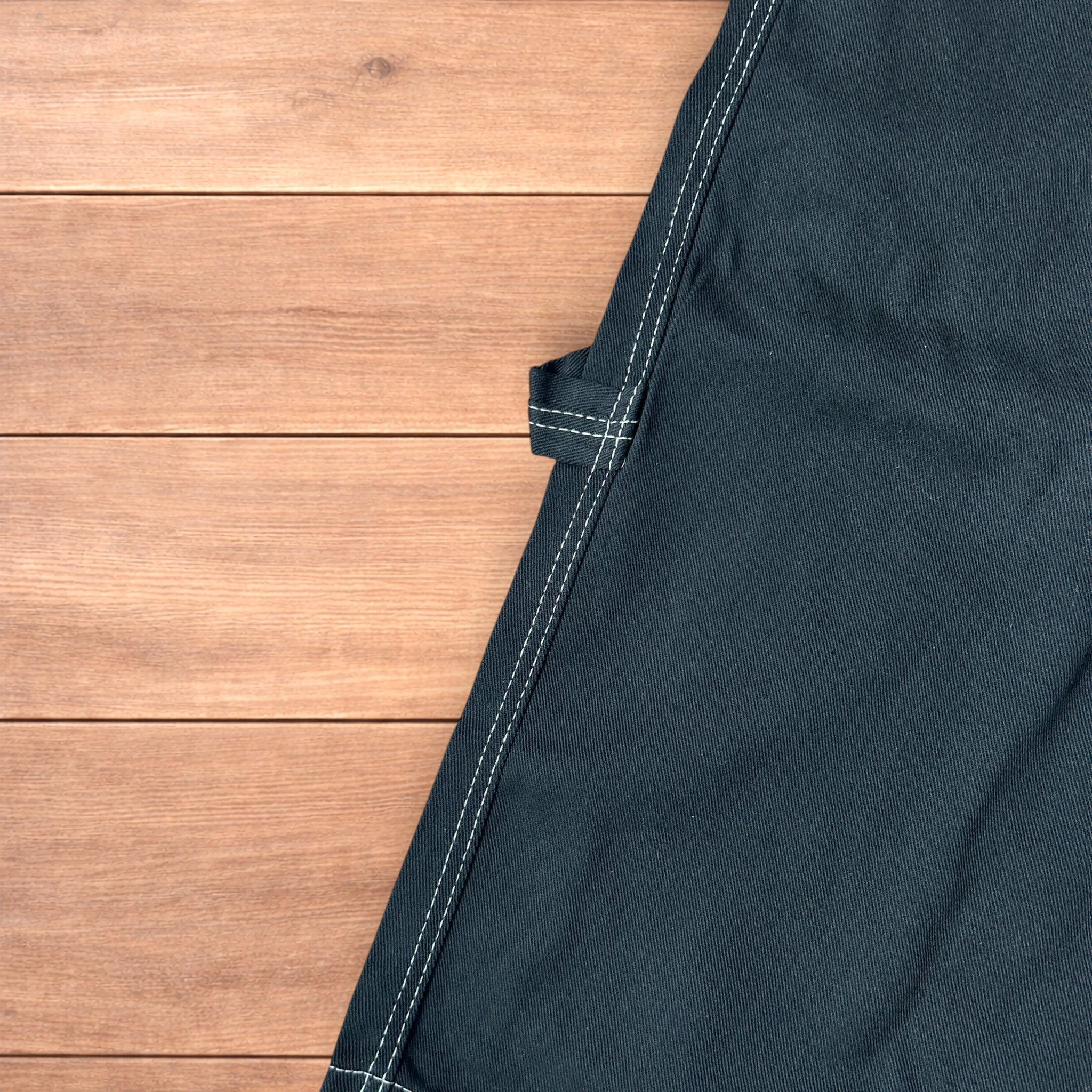 Japanese Brand Super baggy long skater short jorts in black w. embroidery.. Size US 34 / EU 50 - 6 Thumbnail
