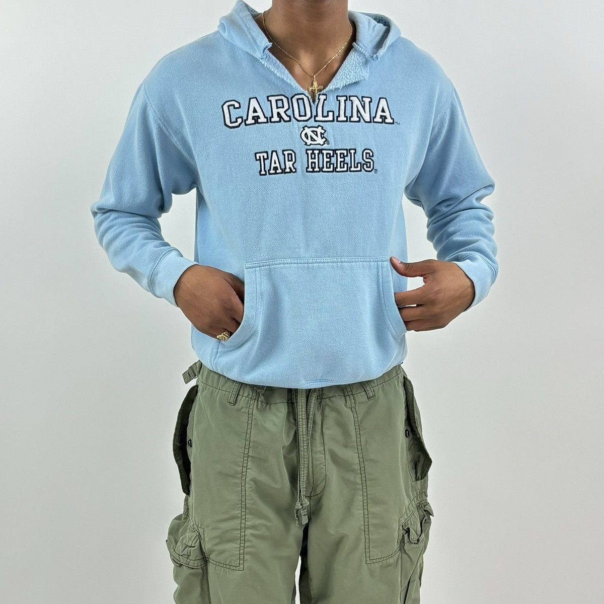 Vintage vintage Y2K UNC NORTH CAROLINA TAR HEELS Spellout hoodie Size US M / EU 48-50 / 2 - 1 Thumbnail
