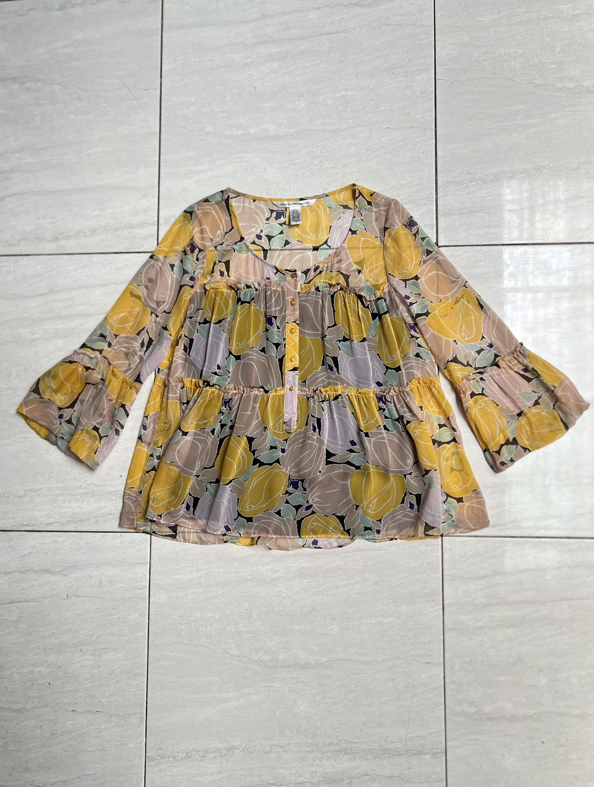 Diane von Furstenberg Diane Von Furstenberg Flowers Motive Blouse Size XS / US 0-2 / IT 36-38 - 1 Thumbnail