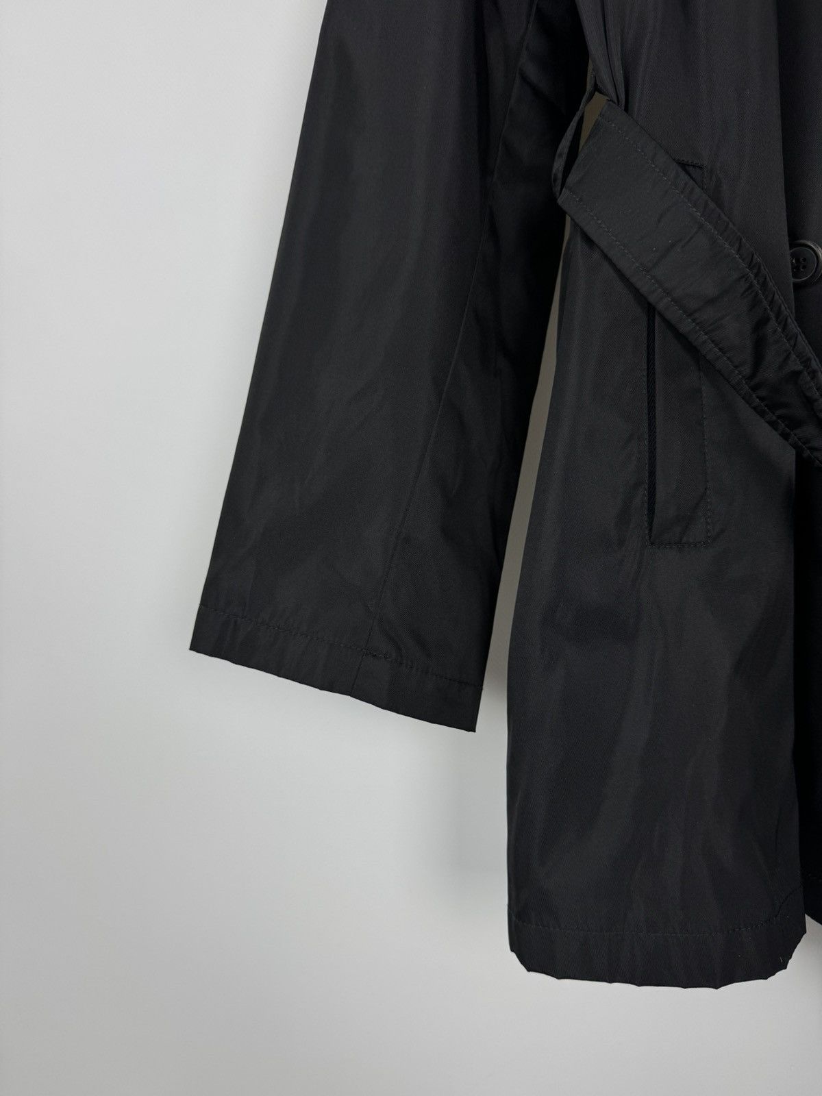 Prada Prada Milano Nylon Black Midi Women’s Trench Coat Size S / US 4 / IT 40 - 14 Thumbnail