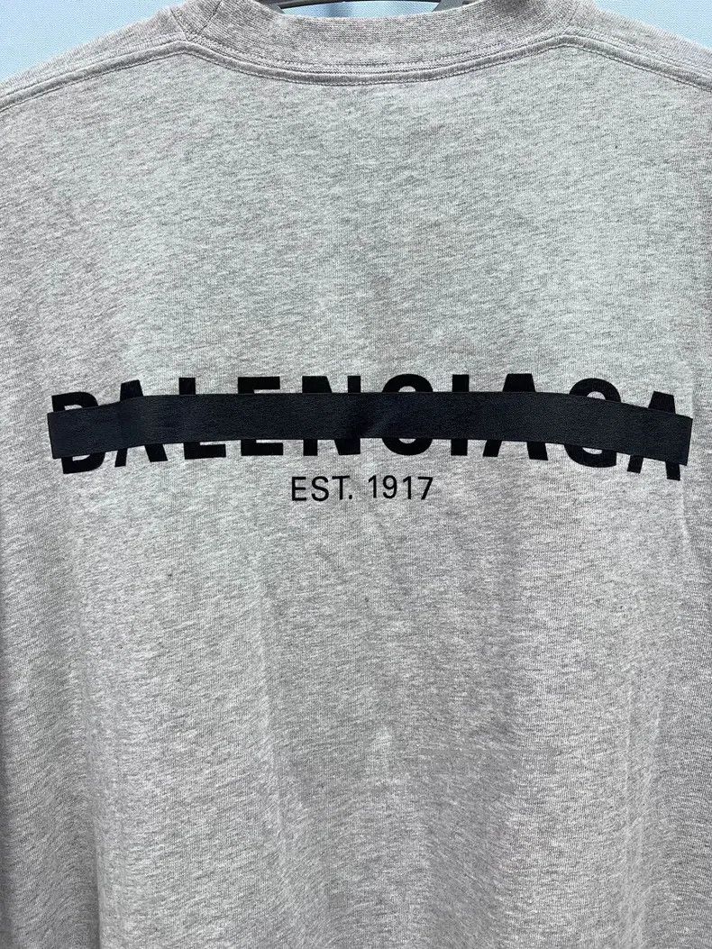 Balenciaga Balenciaga Front and Back Letter Logo Scratch Tape Short S Size US S / EU 44-46 / 1 - 6 Thumbnail