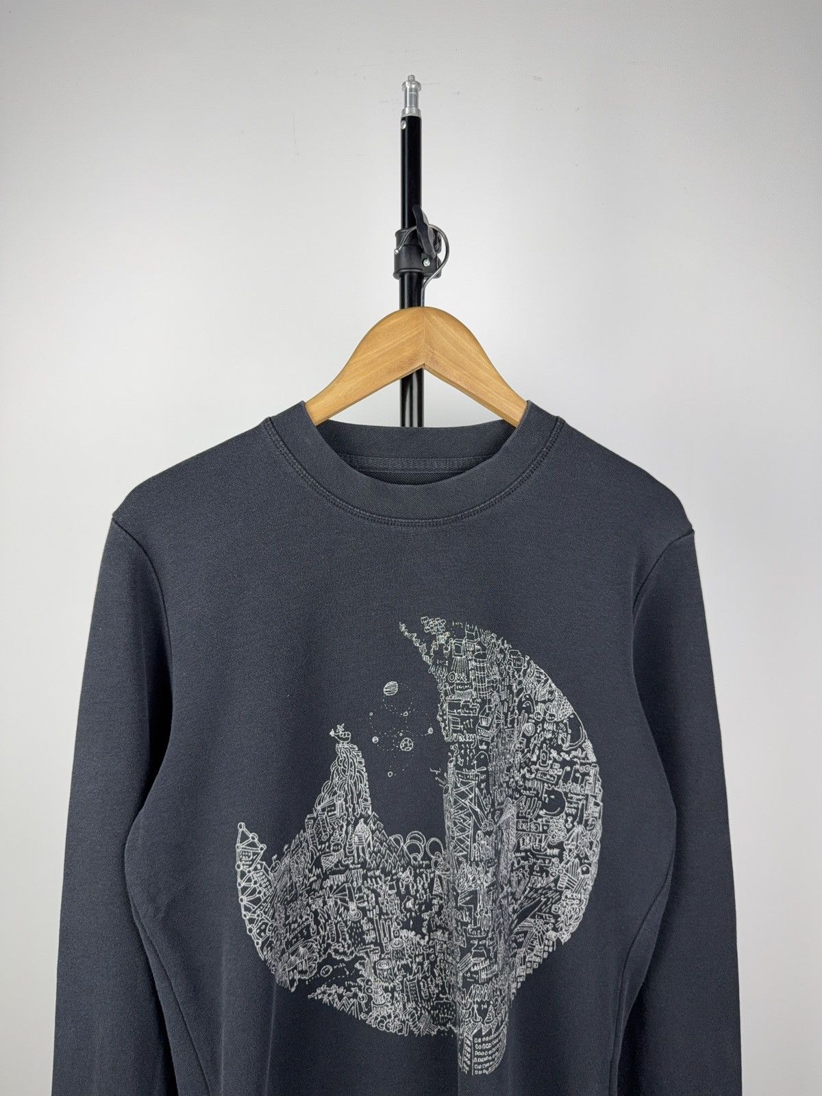 Selected Homme Selected Homme x Daniel van der Noon Moon Graphic sweatshirt Size US M / EU 48-50 / 2 - 2 Thumbnail