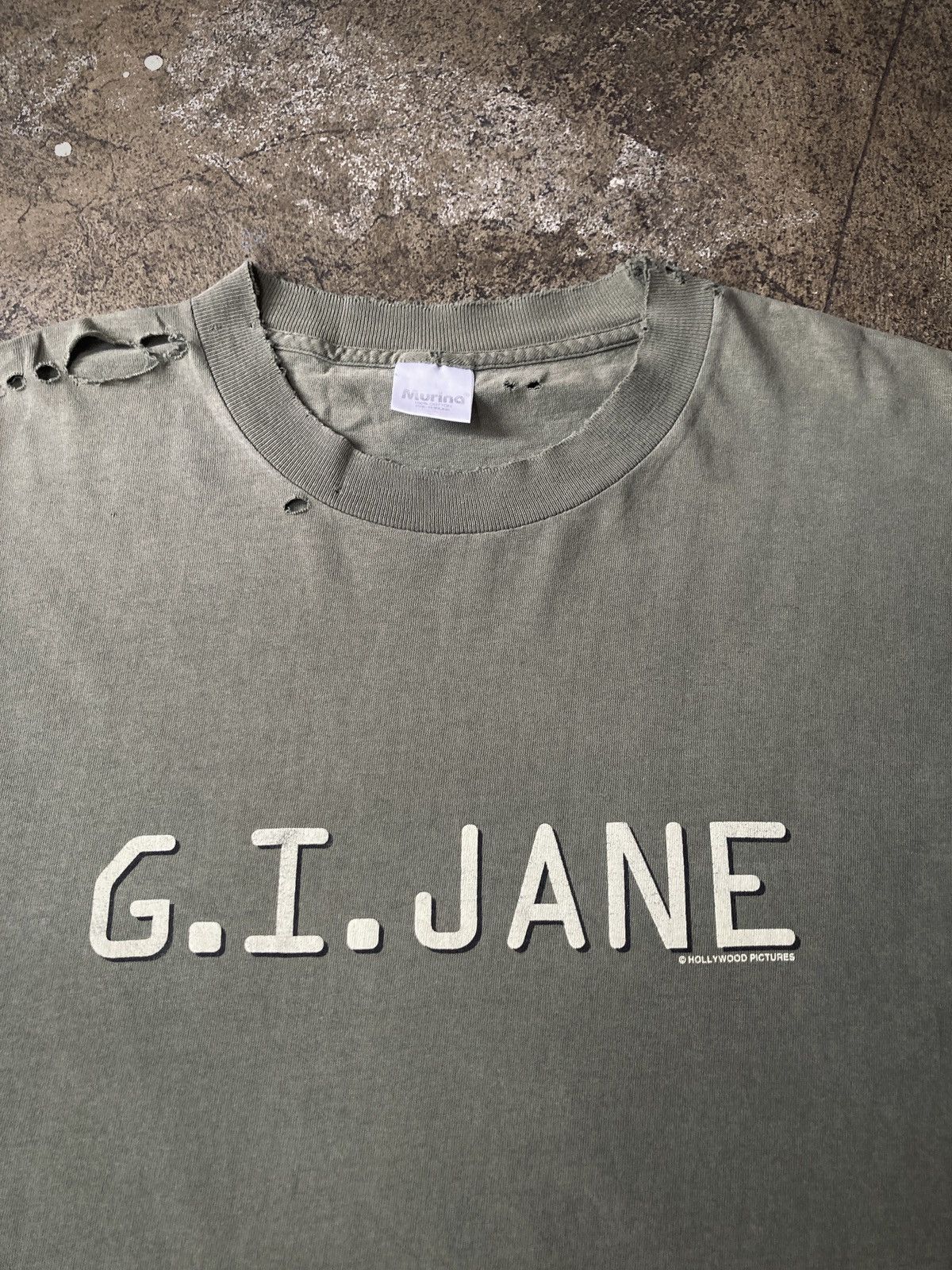 Vintage Vintage ‘97 G.I Jane Movie Promo Tee Size US L / EU 52-54 / 3 - 4 Thumbnail