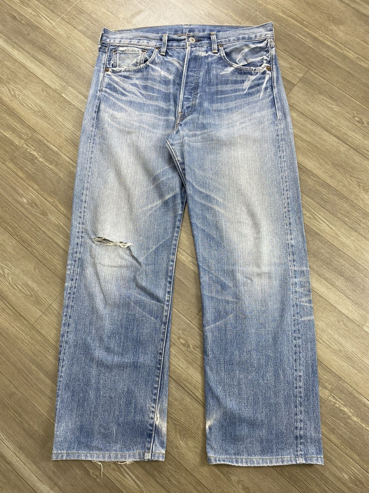 Levi's Vintage Clothing 🇯🇵Vintage Levis 501XX LVC Rindem Selvedge Distressed Jeans Size US 36 / EU 52 - 2 Thumbnail