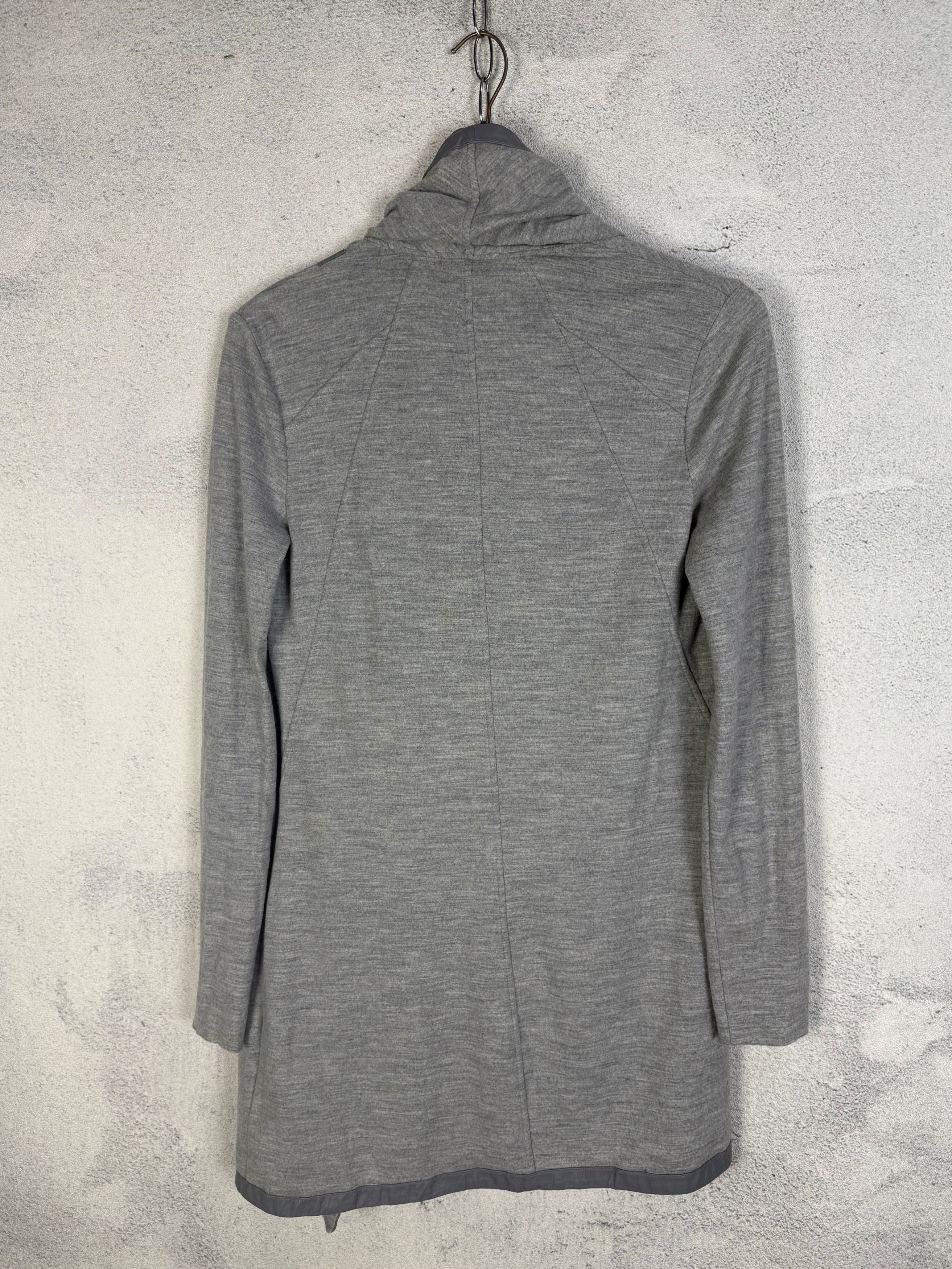 Helmut Lang Helmut Lang Asymmetric Wool Wrap Cardigan Size XS / US 0-2 / IT 36-38 - 5 Thumbnail